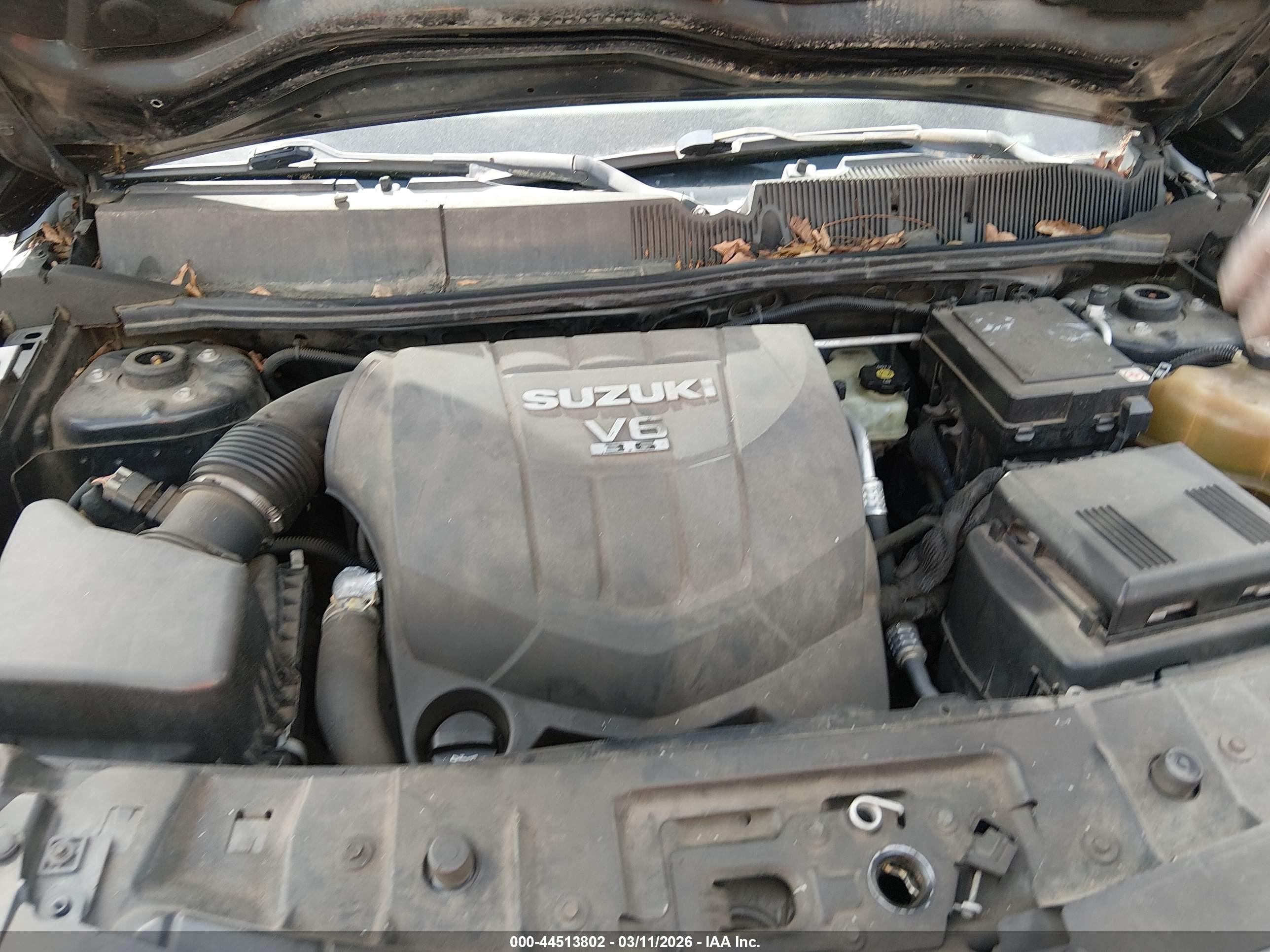 SUZUKI XL7 image 10