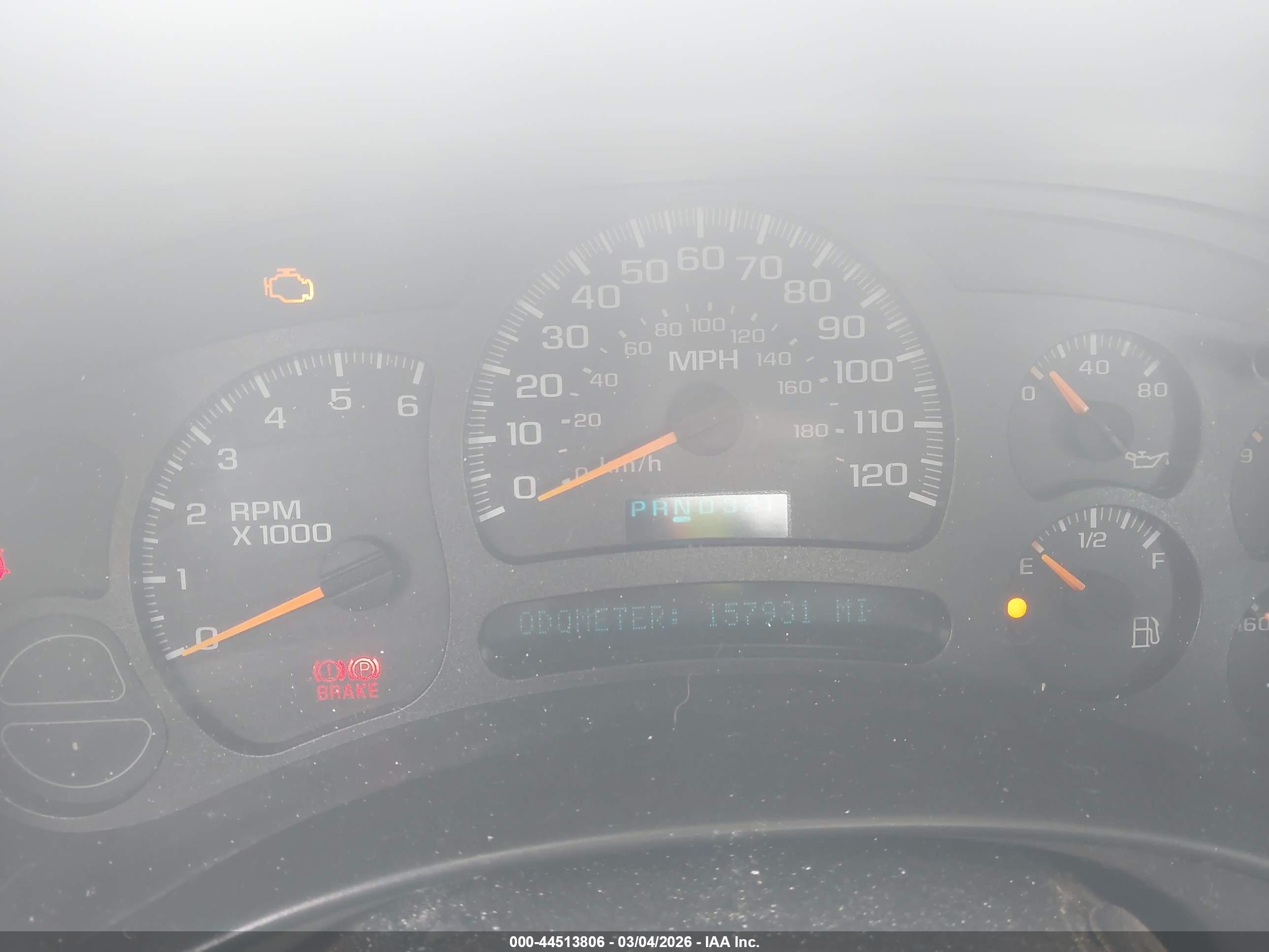 CHEVROLET SILVERADO image 7