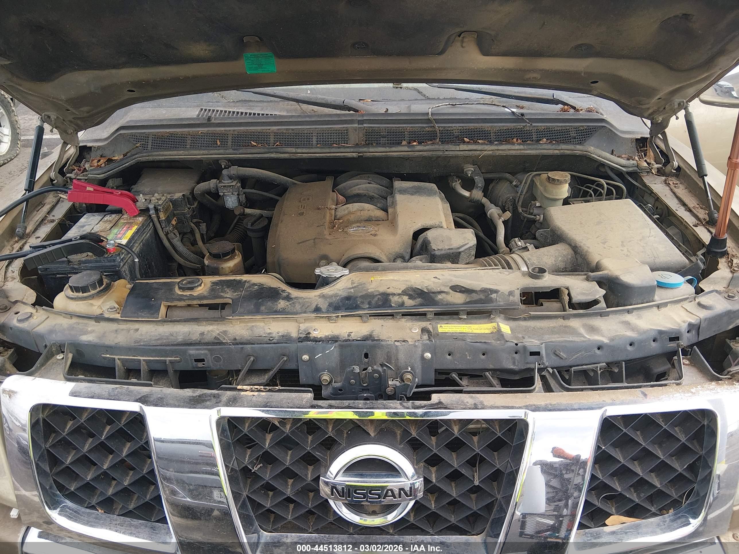 NISSAN TITAN image 10