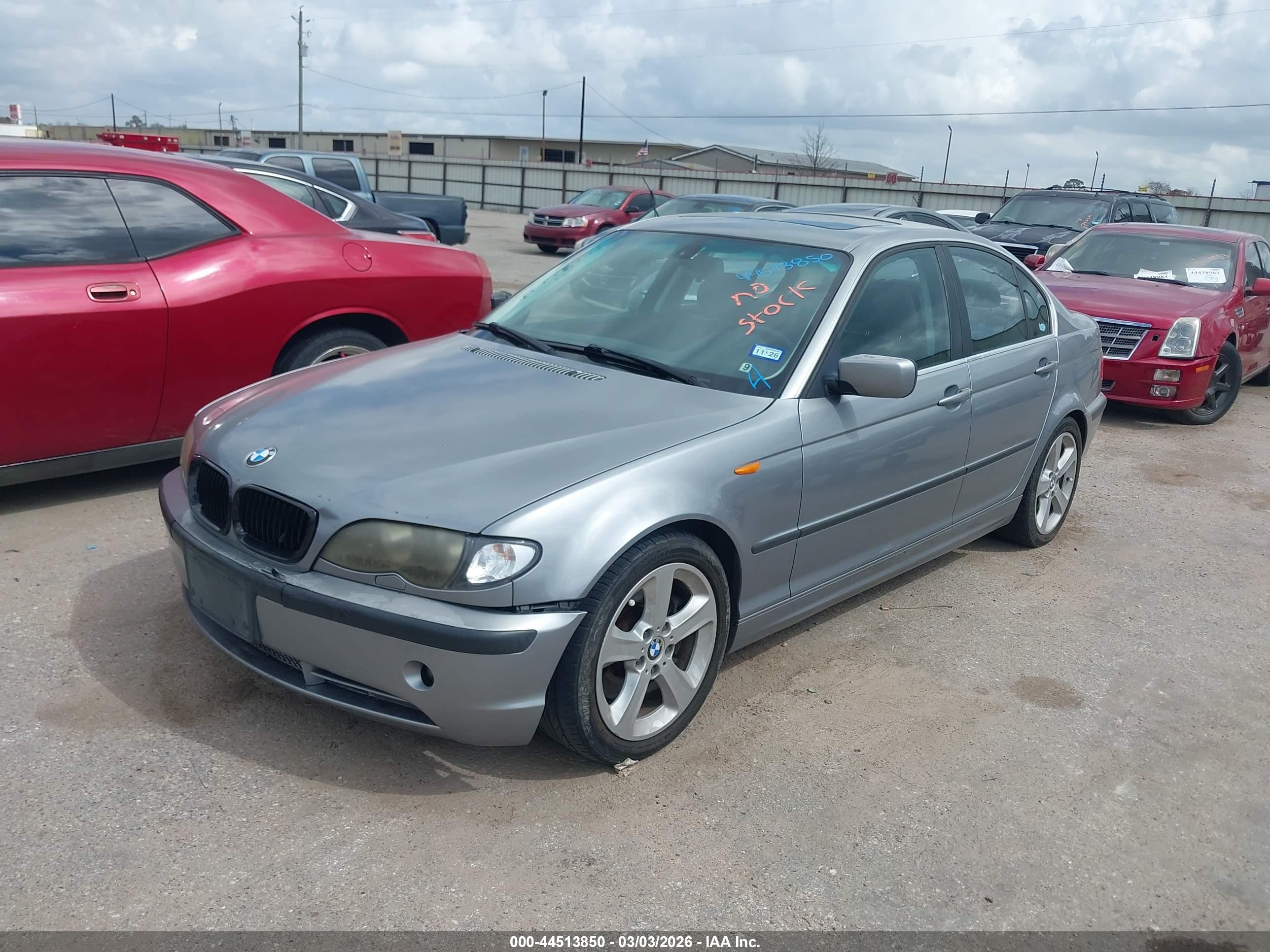 BMW 330I image 2