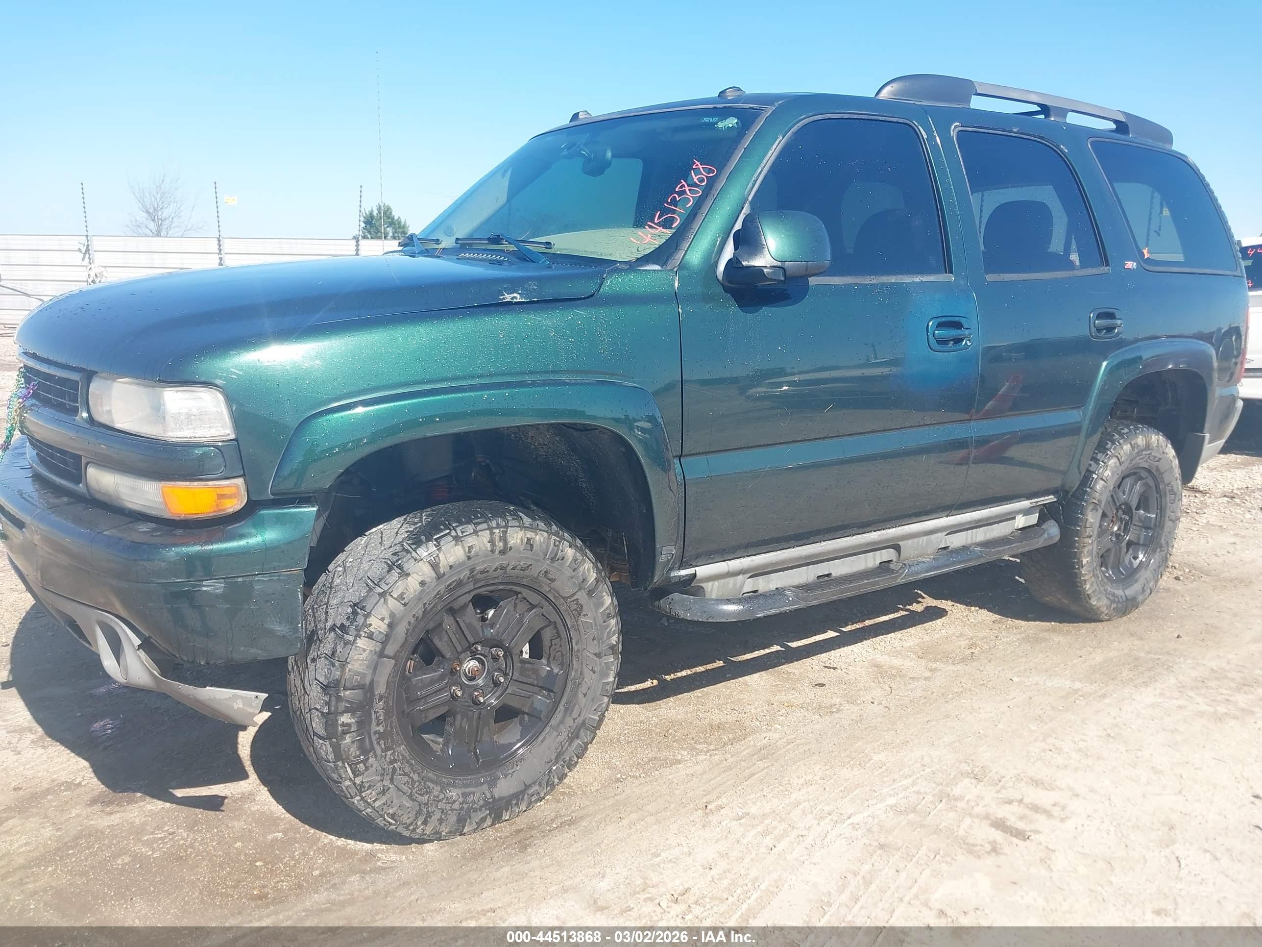 CHEVROLET TAHOE image 2