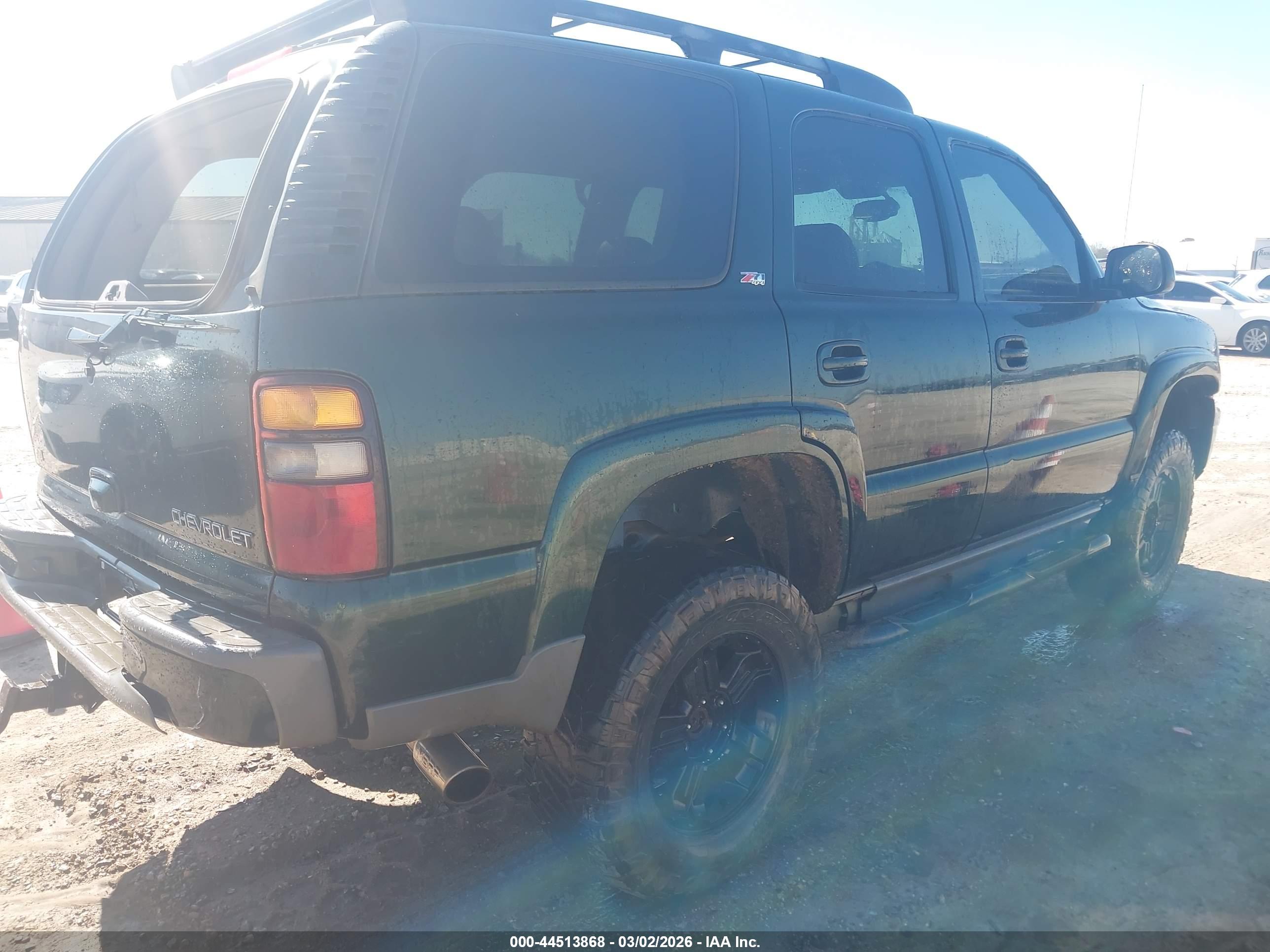 CHEVROLET TAHOE image 4
