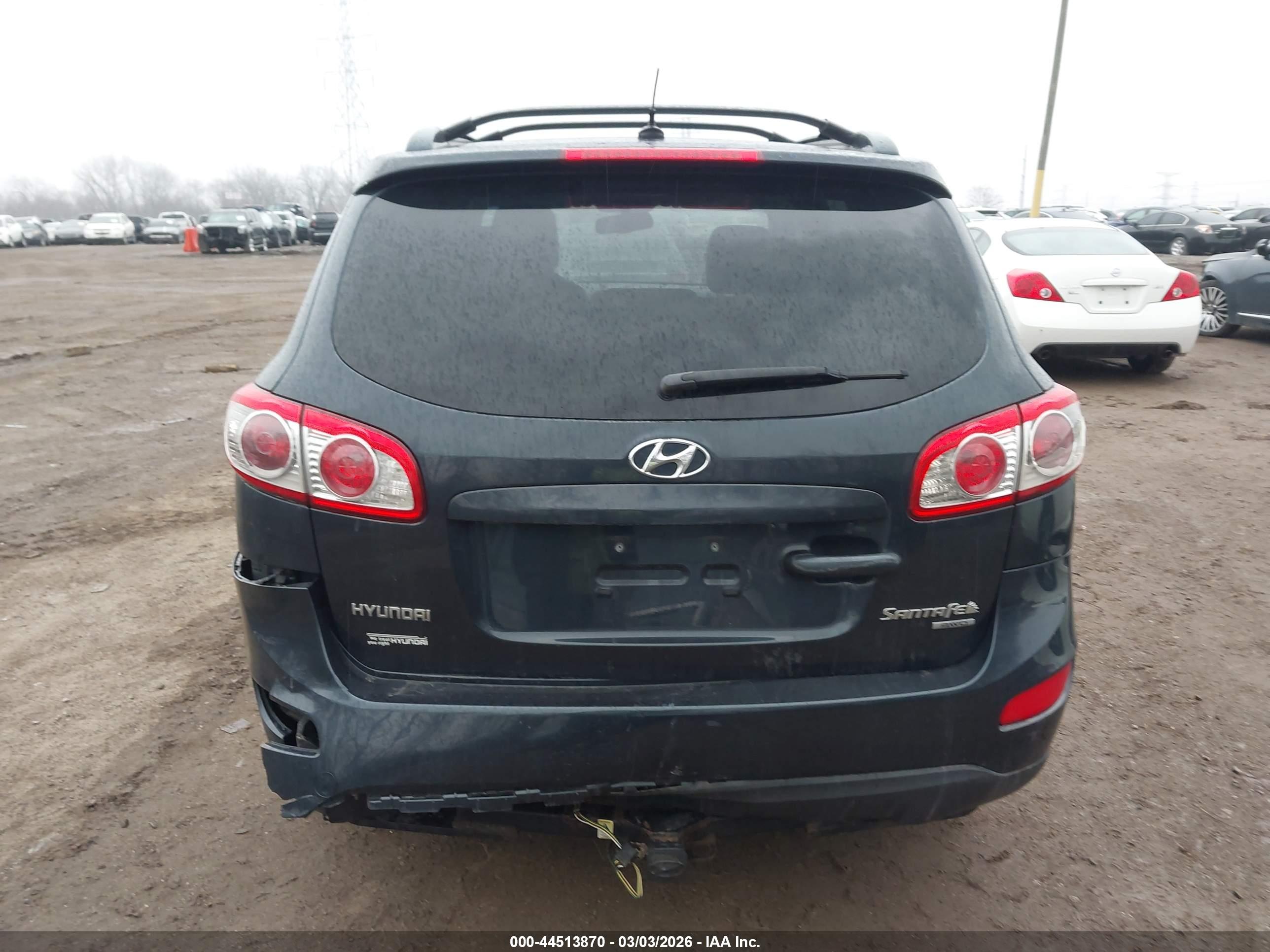 HYUNDAI SANTA image 6