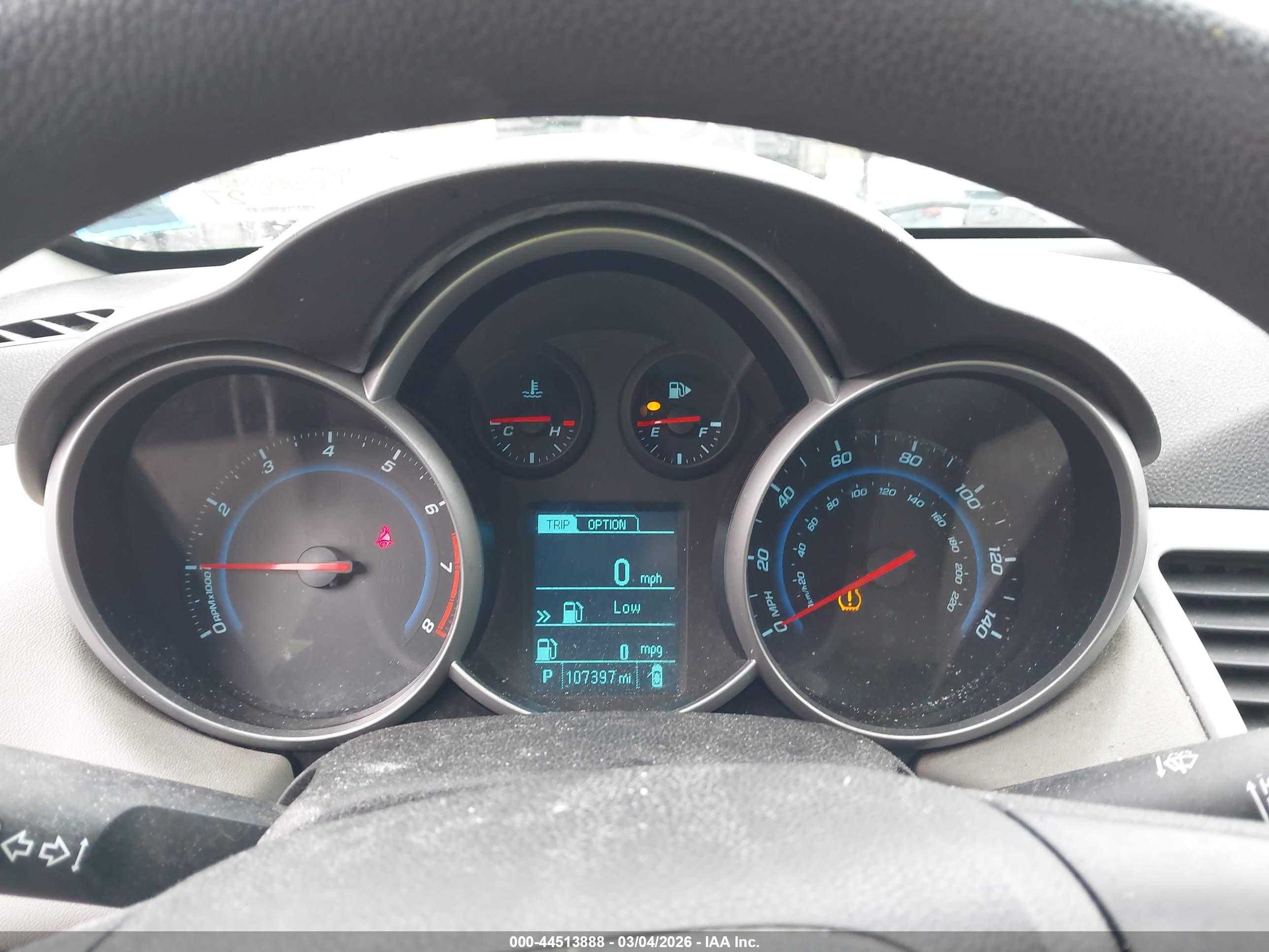CHEVROLET CRUZE image 7