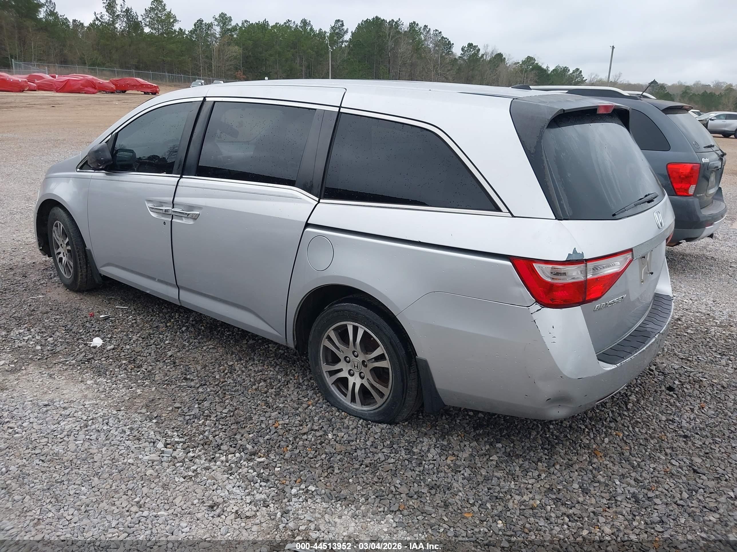 HONDA ODYSSEY image 3