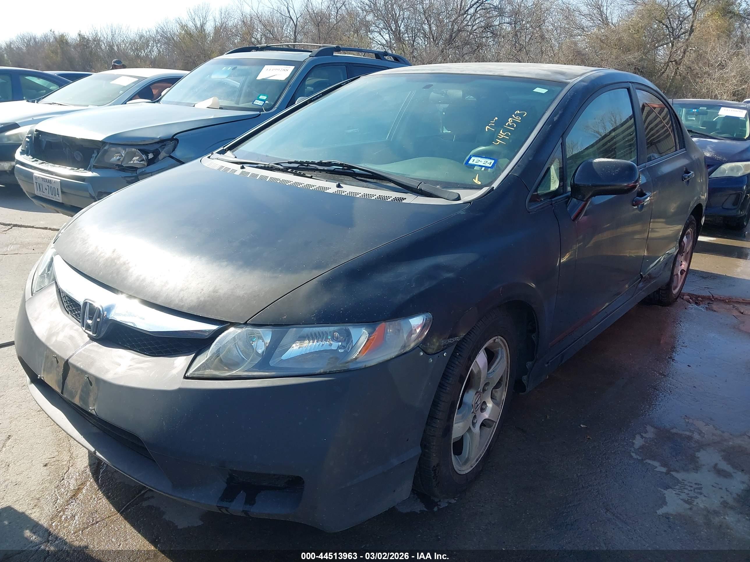 HONDA CIVIC image 2