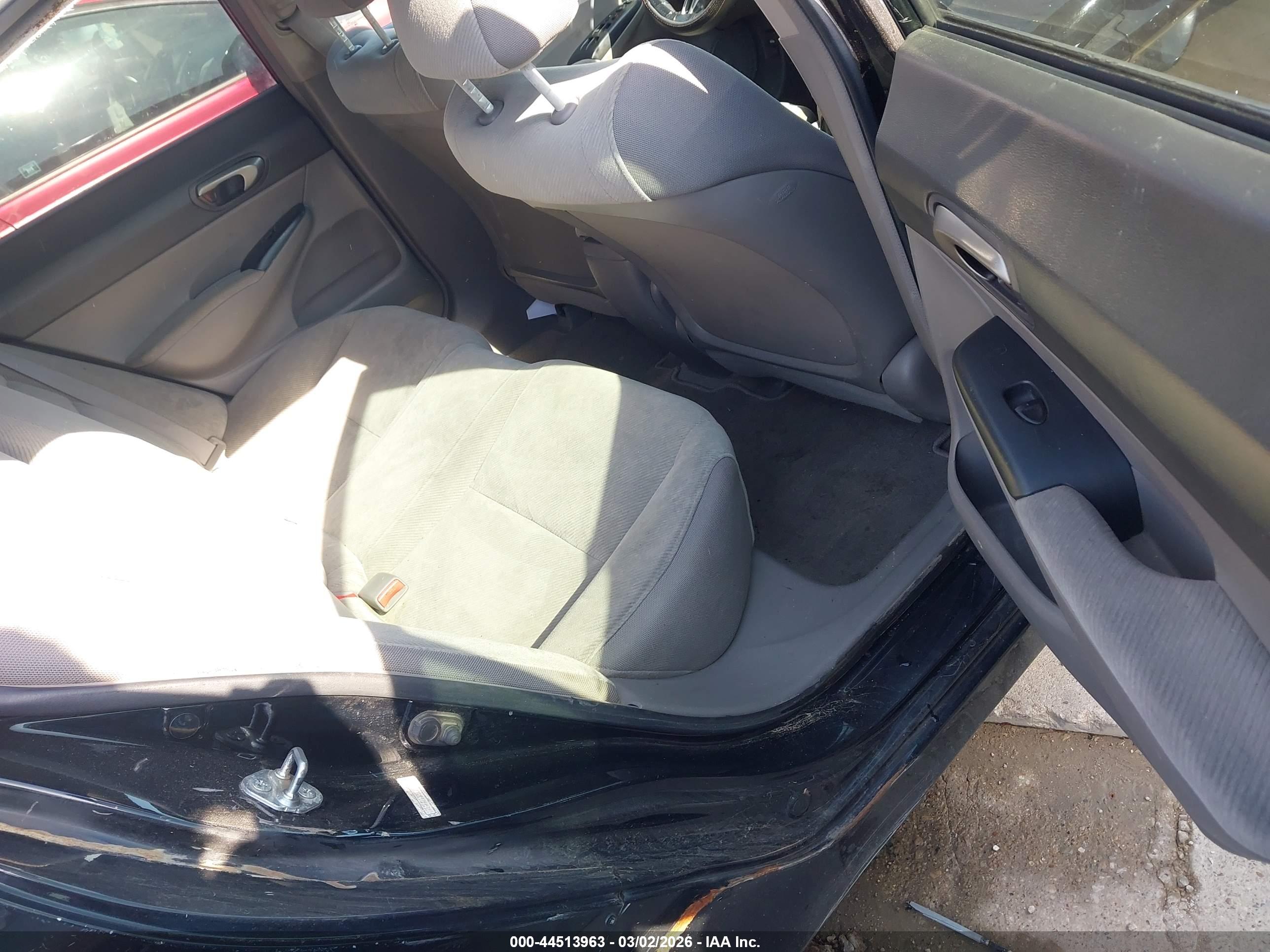 HONDA CIVIC image 8