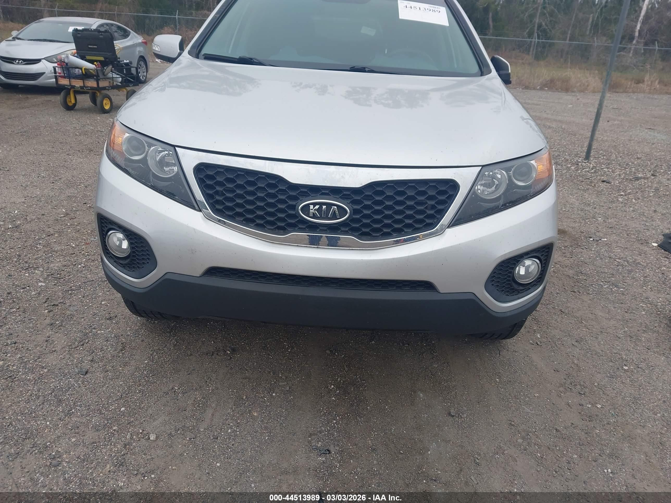KIA SORENTO image 6