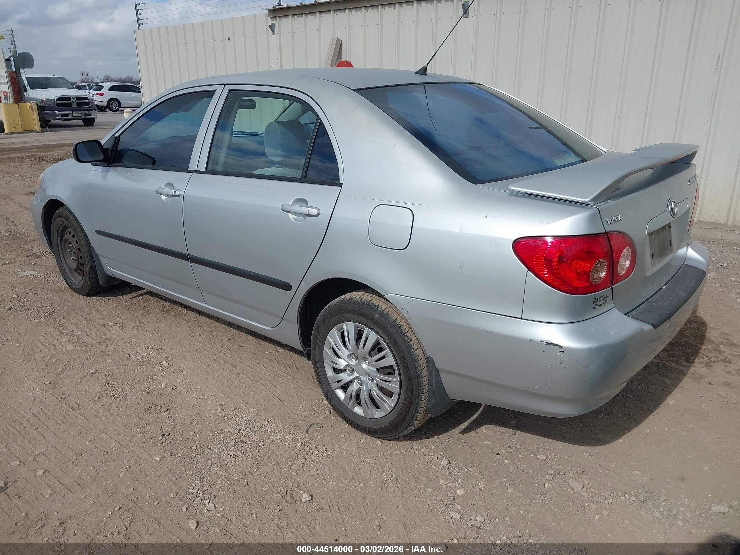 TOYOTA COROLLA image 3