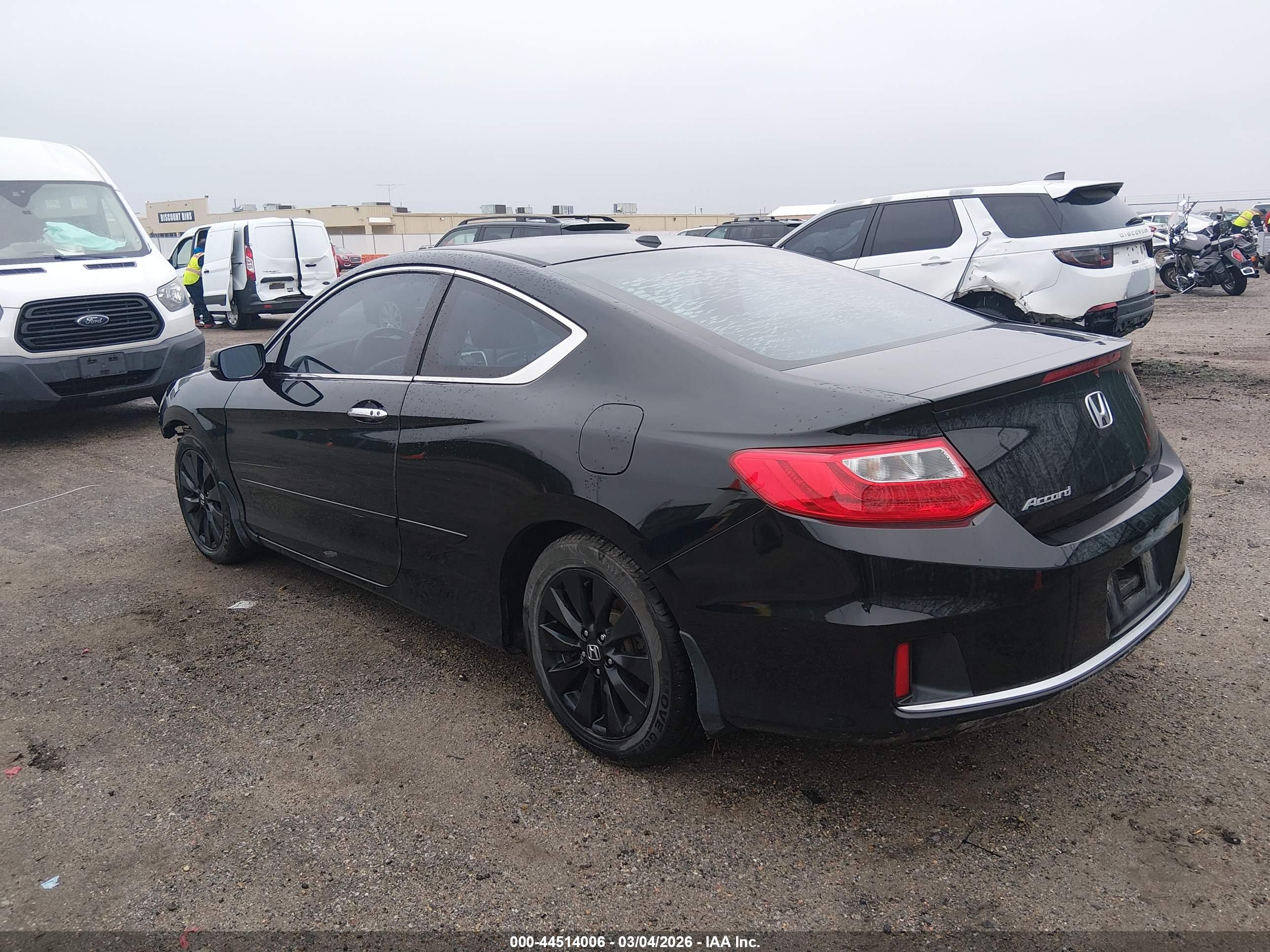 HONDA ACCORD image 3