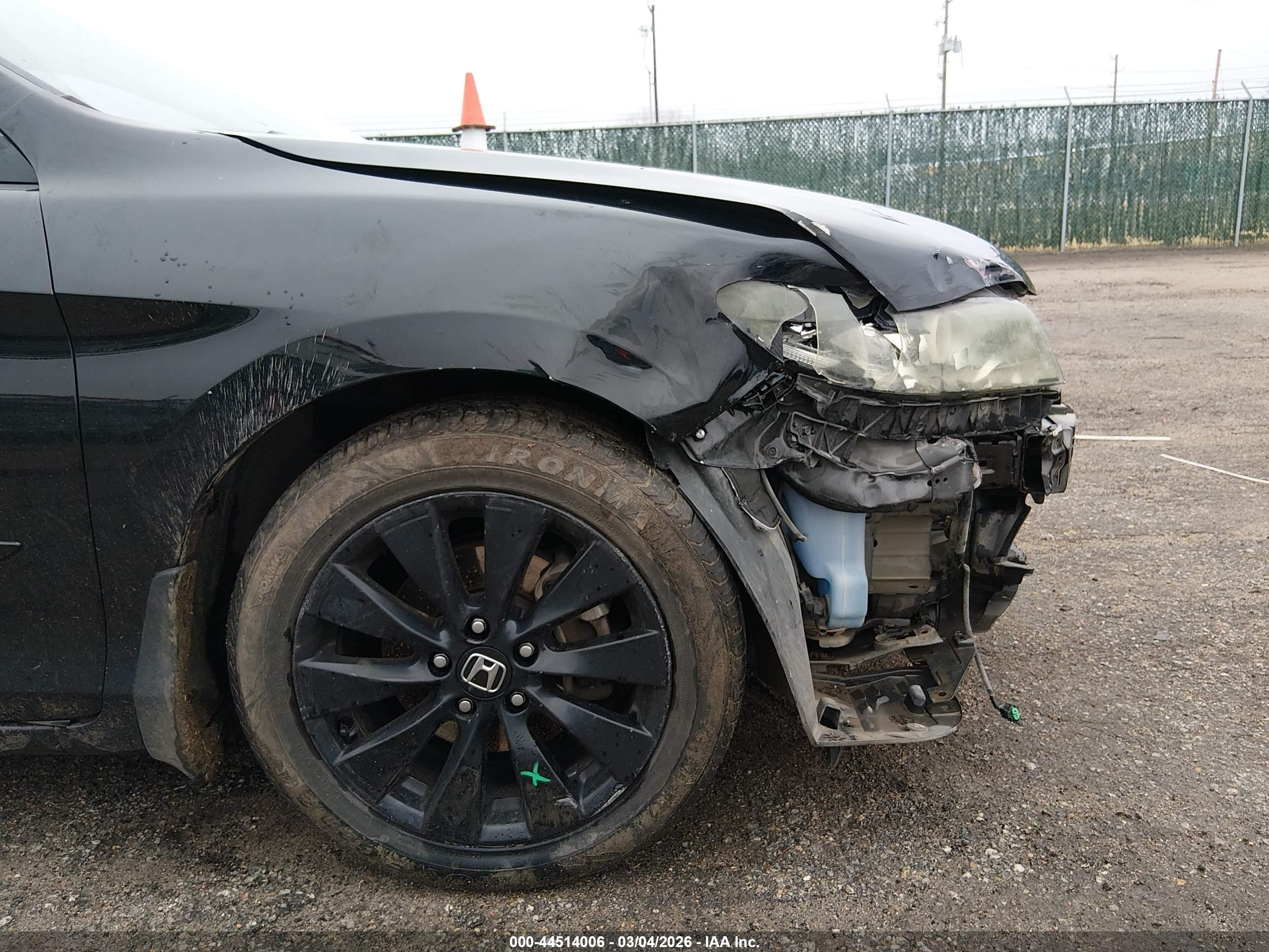 HONDA ACCORD image 6