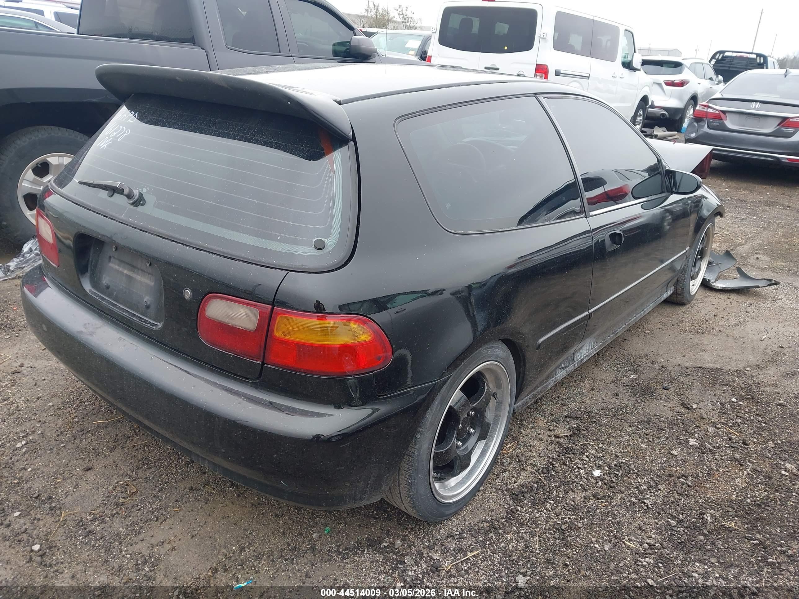 HONDA CIVIC image 4