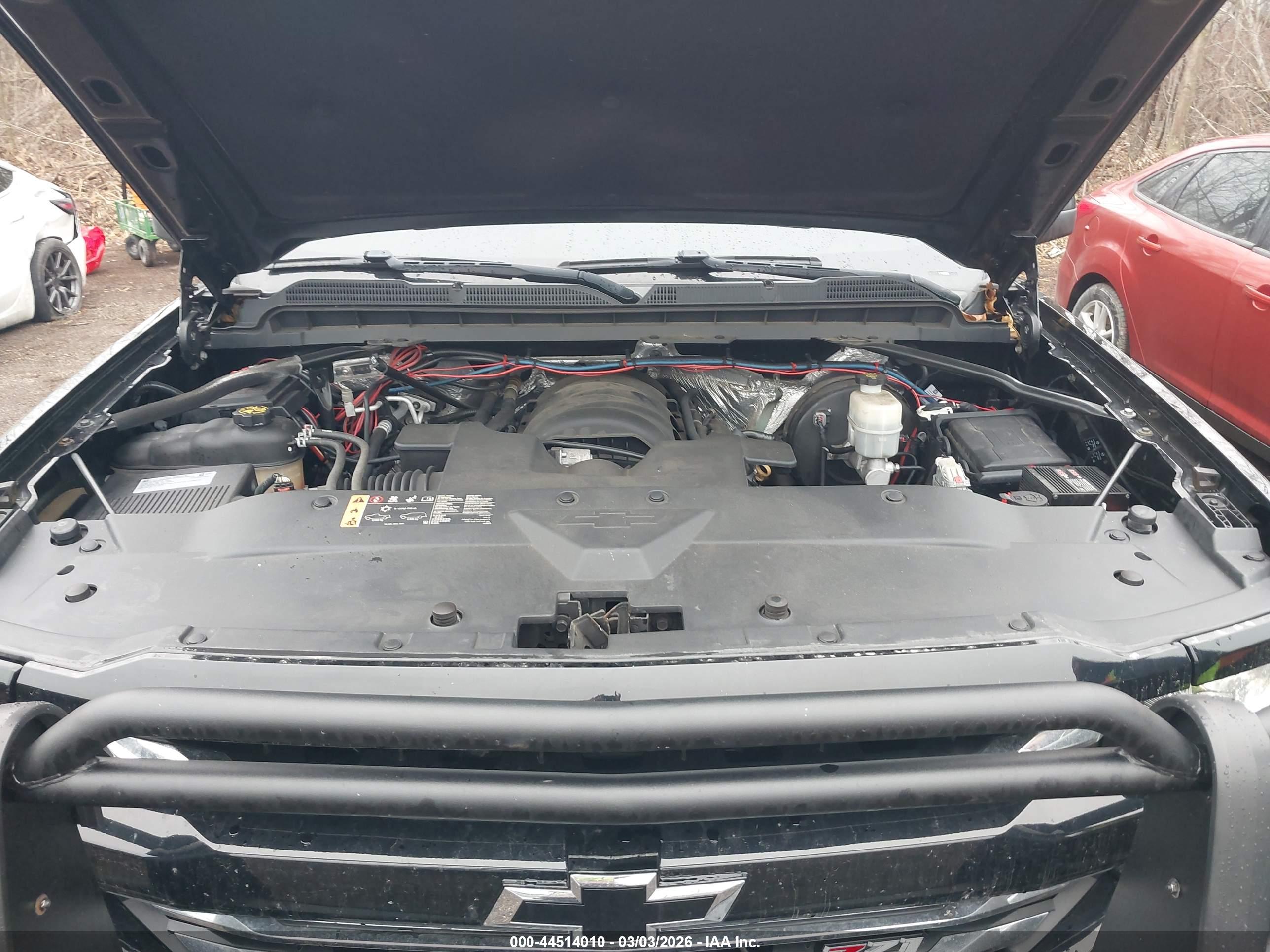 CHEVROLET SILVERADO image 10