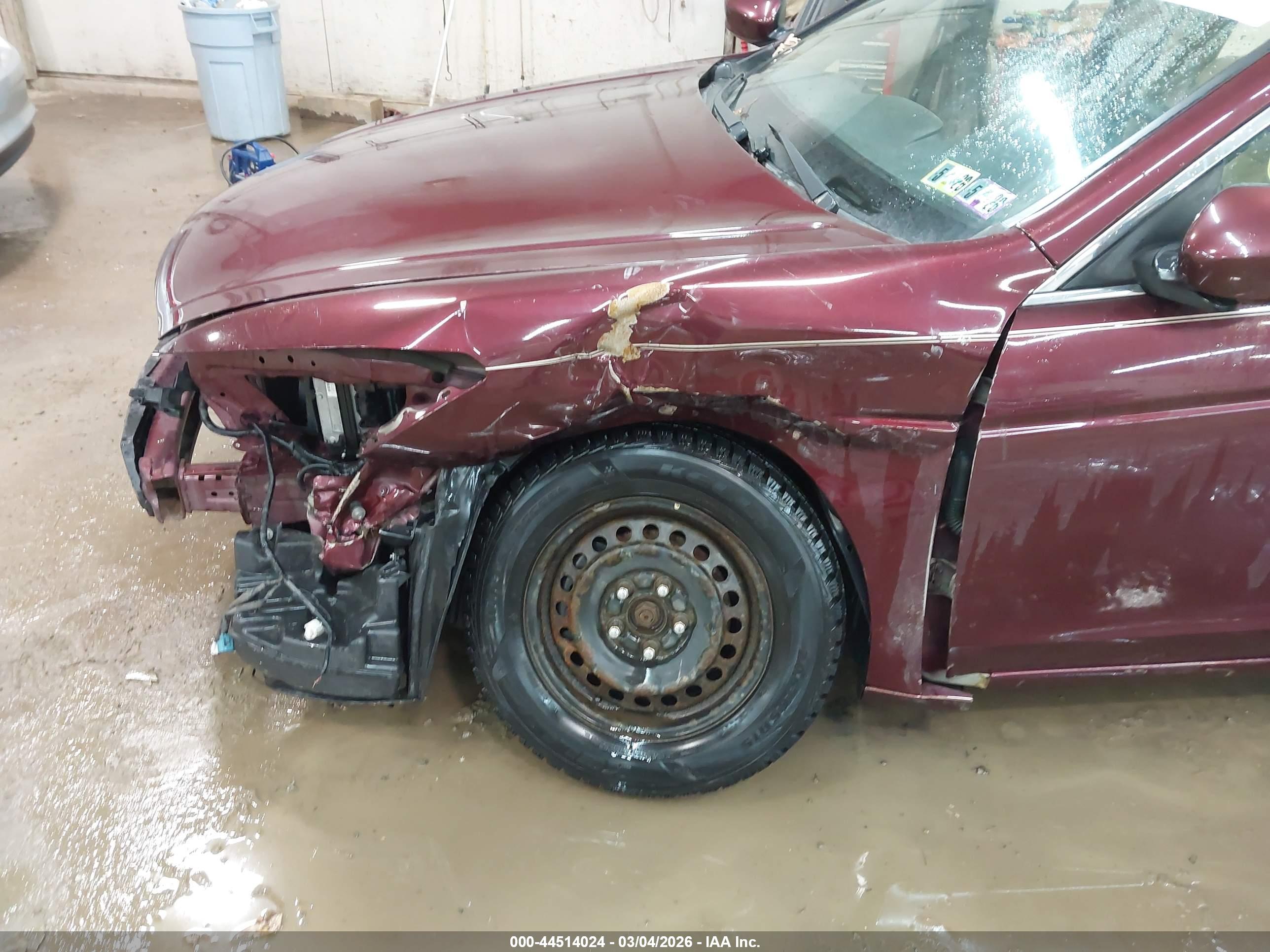 HONDA ACCORD image 6