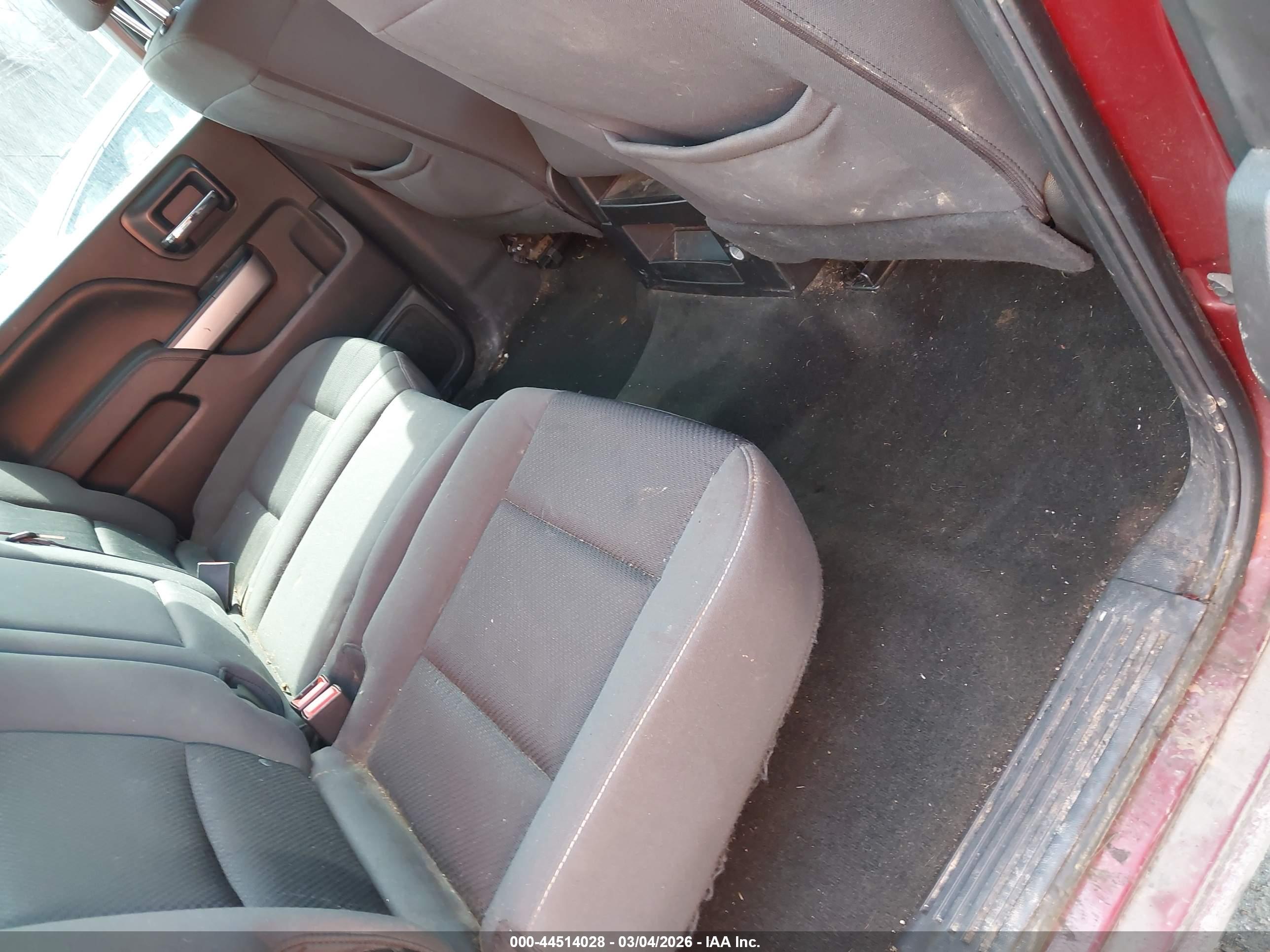 CHEVROLET SILVERADO image 8