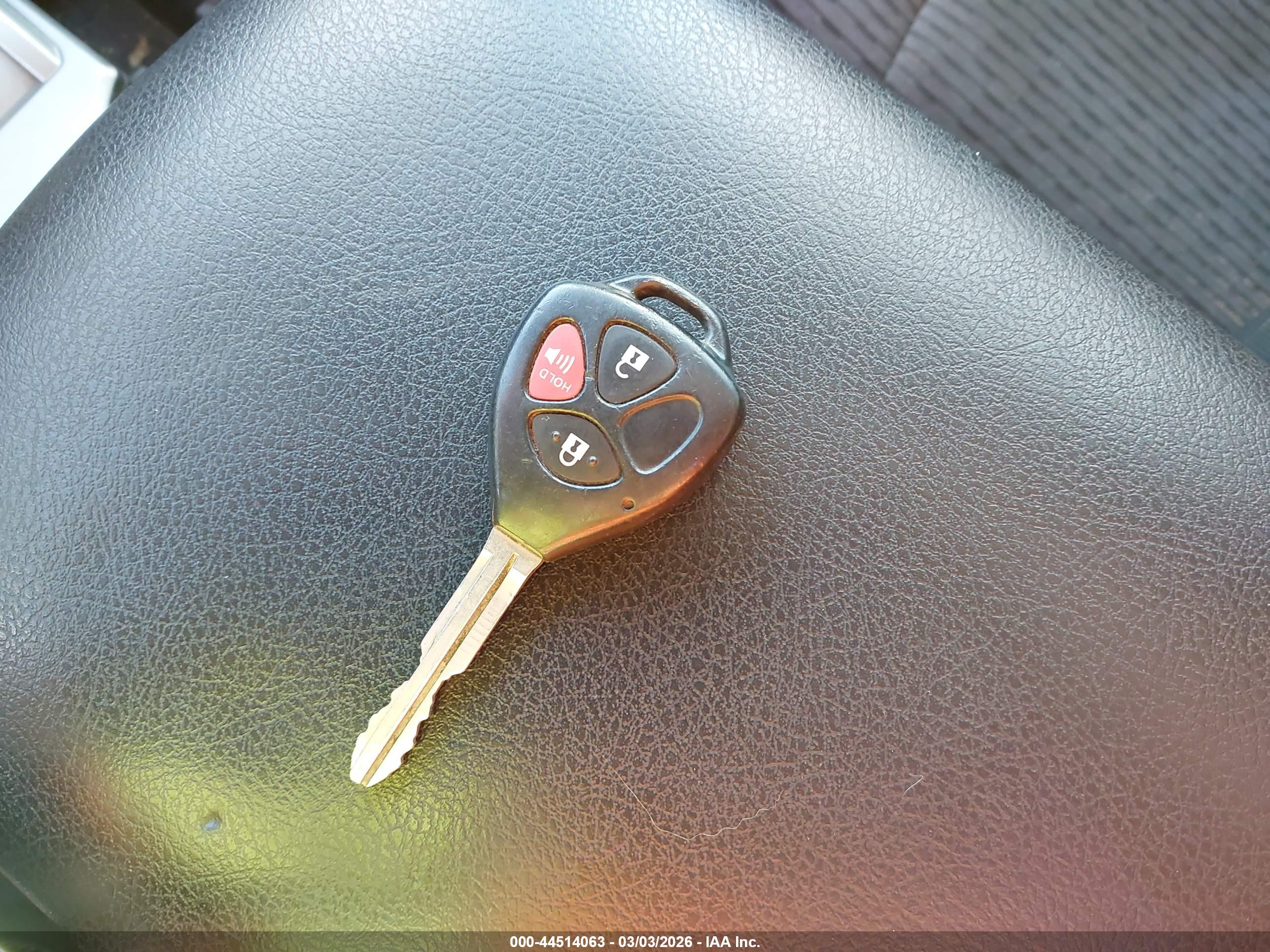 TOYOTA 4RUNNER image 11
