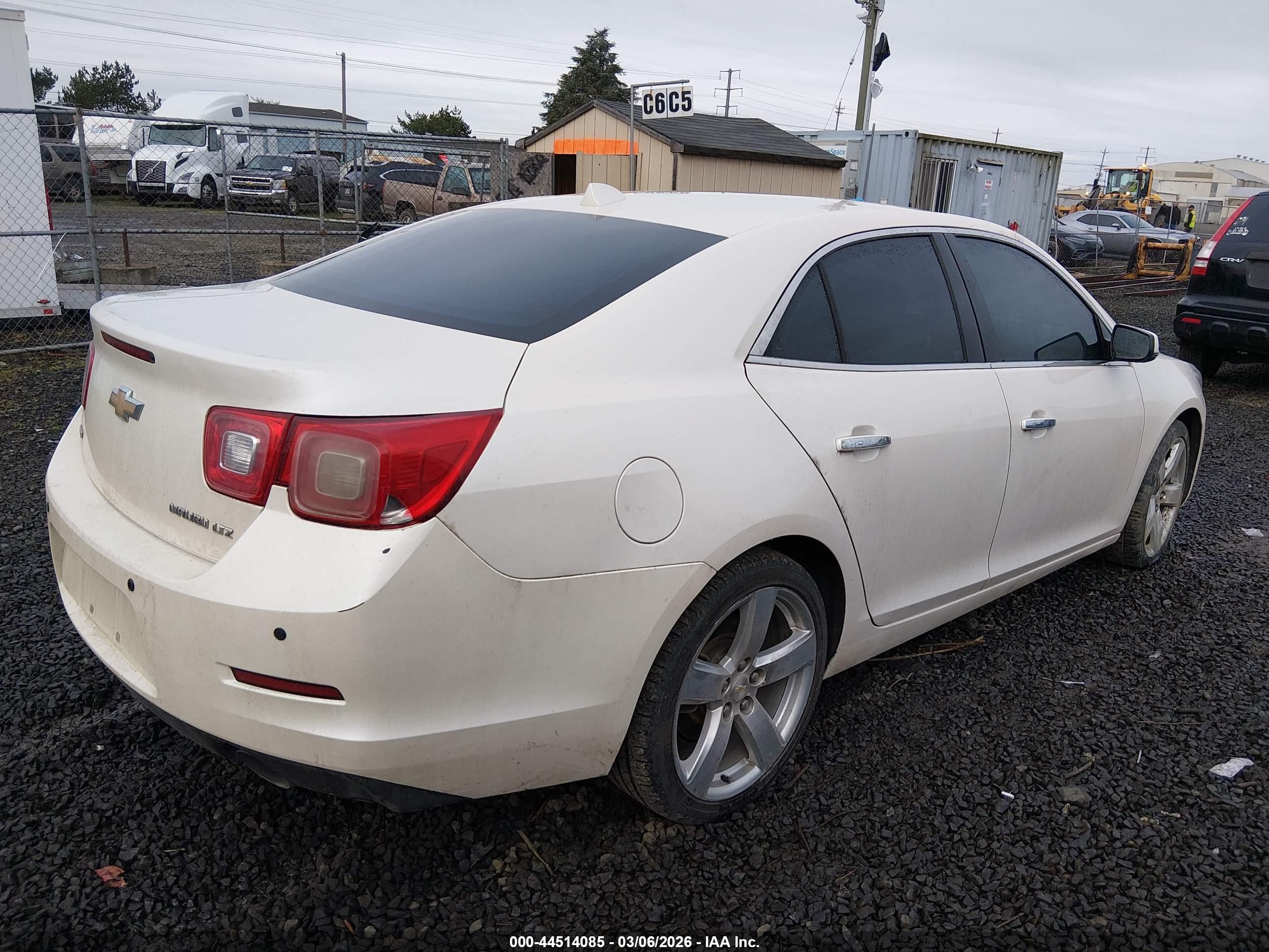 CHEVROLET MALIBU image 4