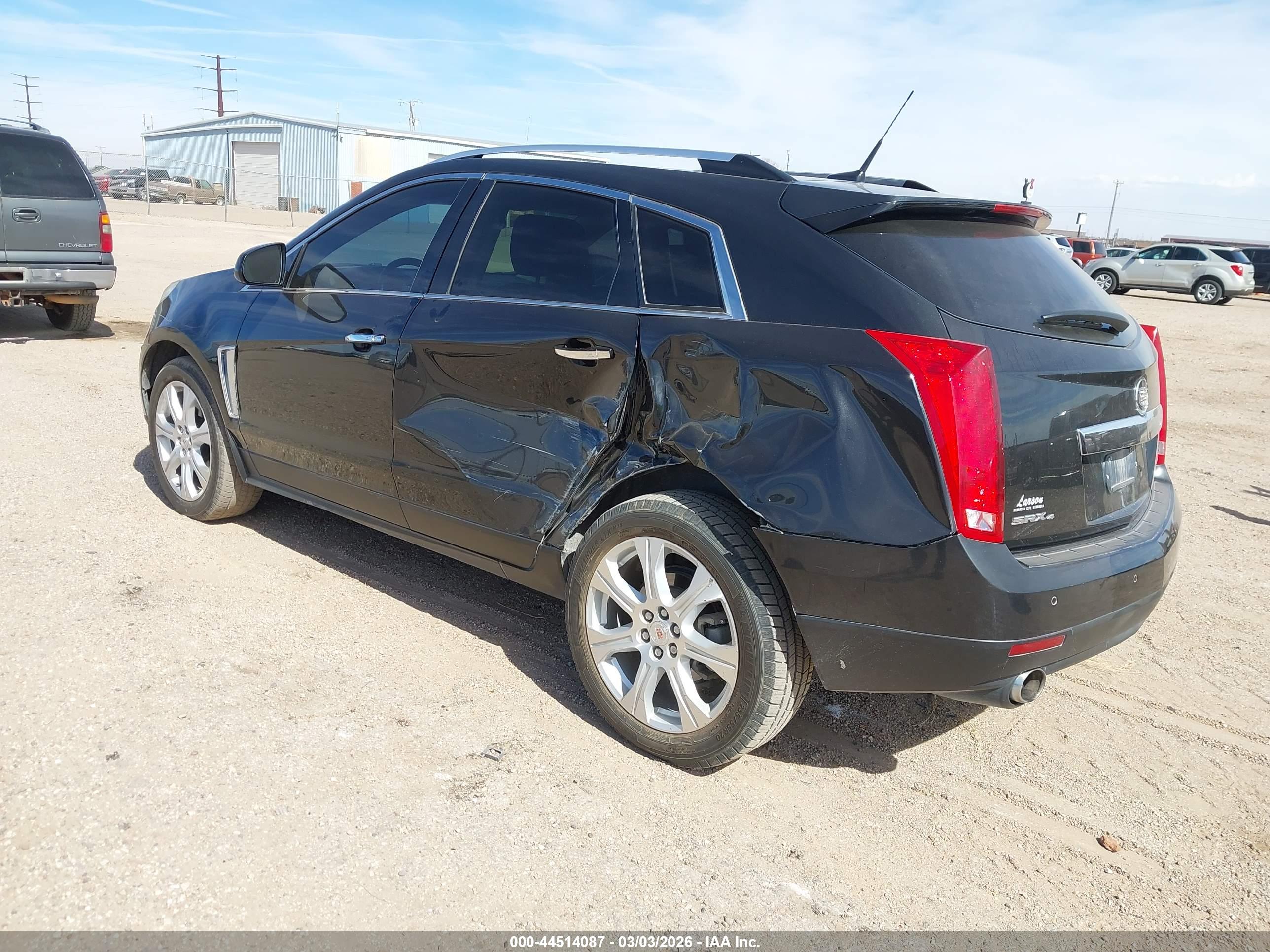 CADILLAC SRX image 3
