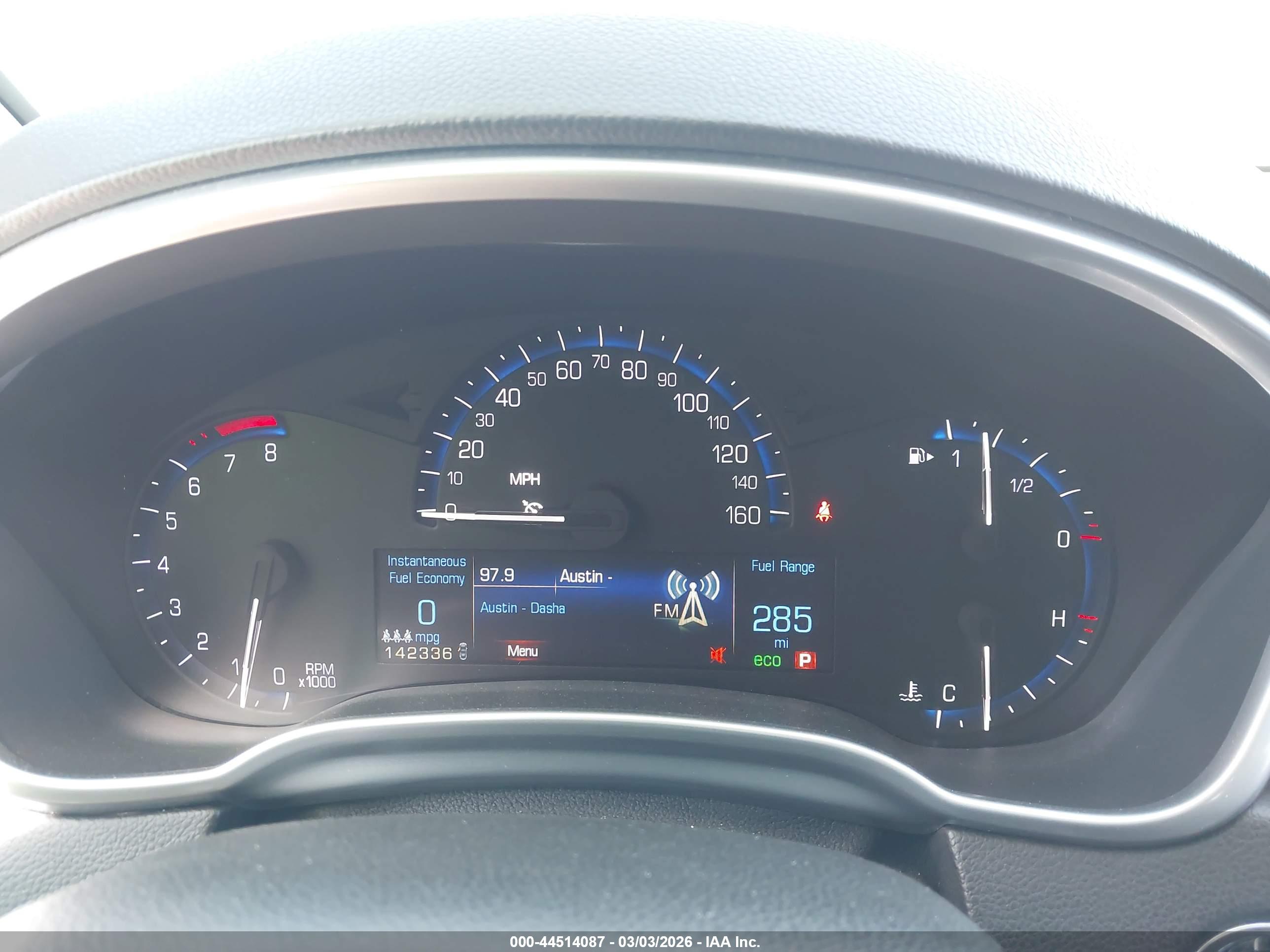 CADILLAC SRX image 7