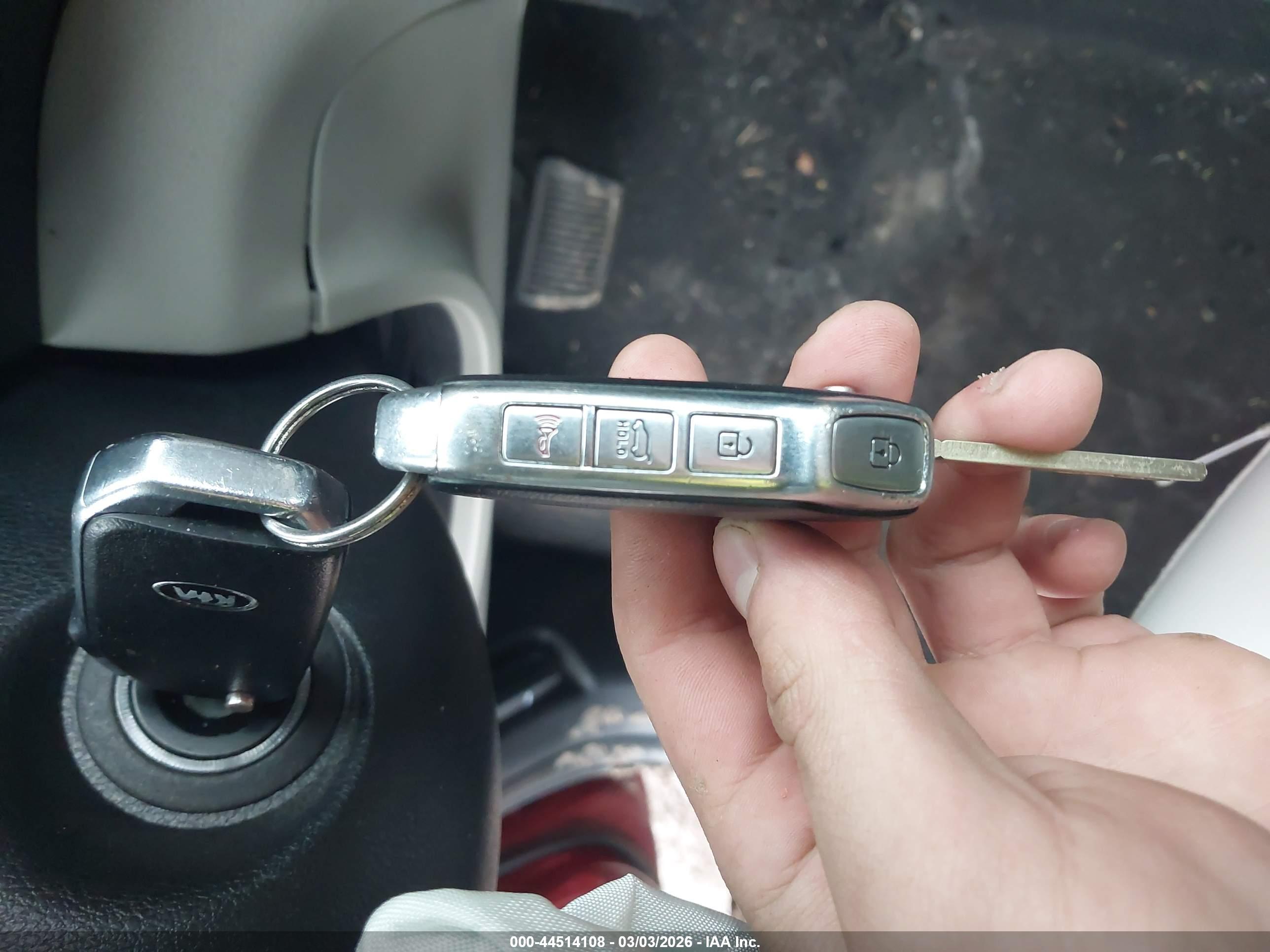 KIA SOUL image 11