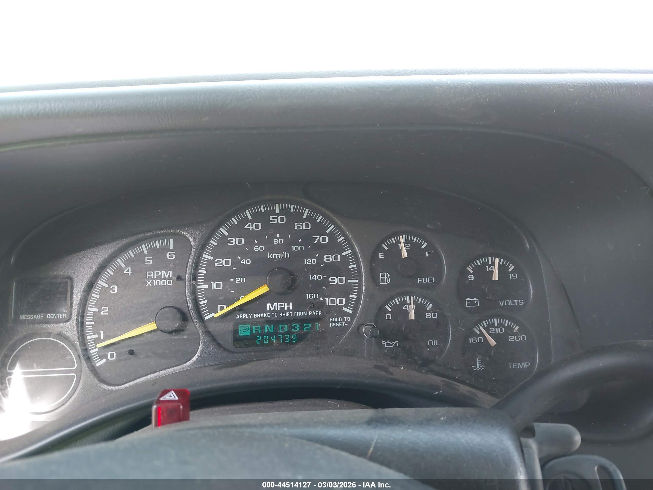 CHEVROLET TAHOE image 7