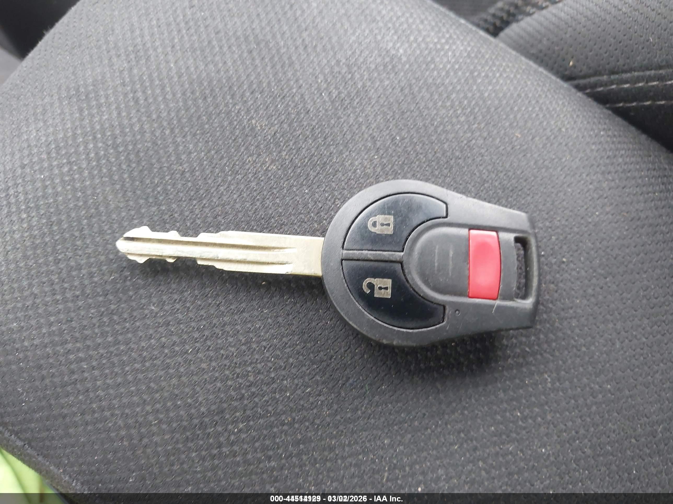 NISSAN ROGUE image 11