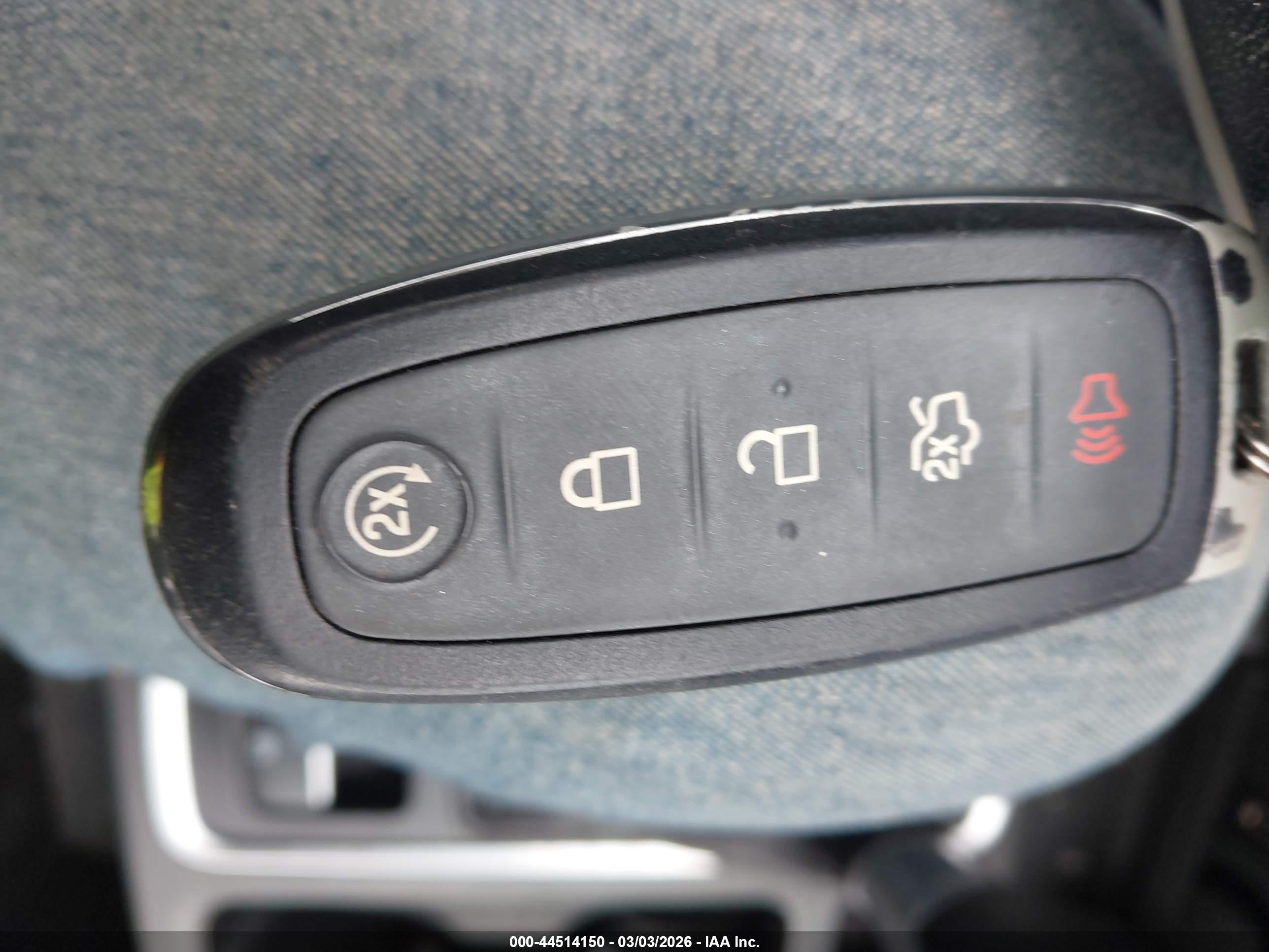 FORD ESCAPE image 11
