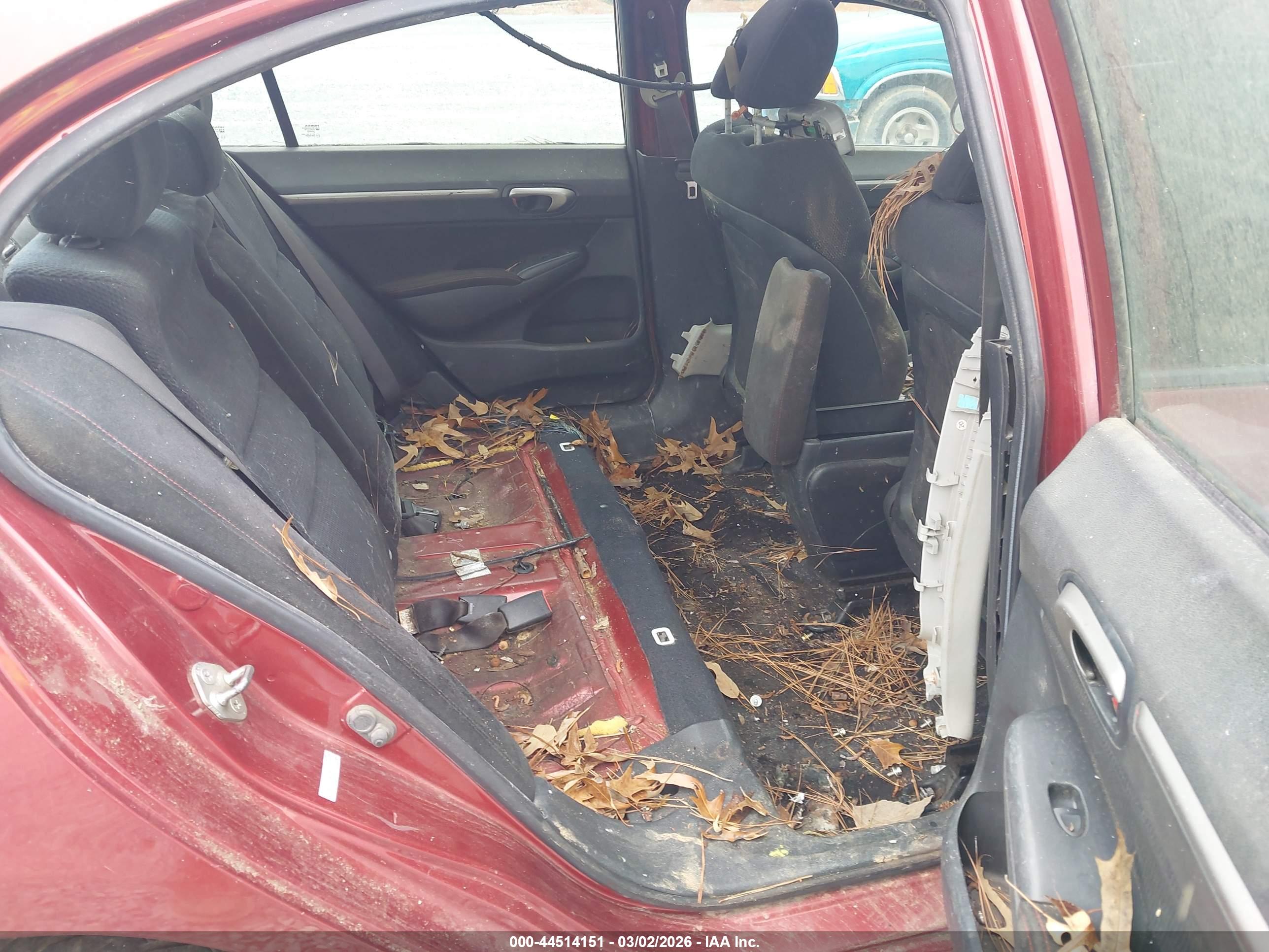 HONDA CIVIC image 8