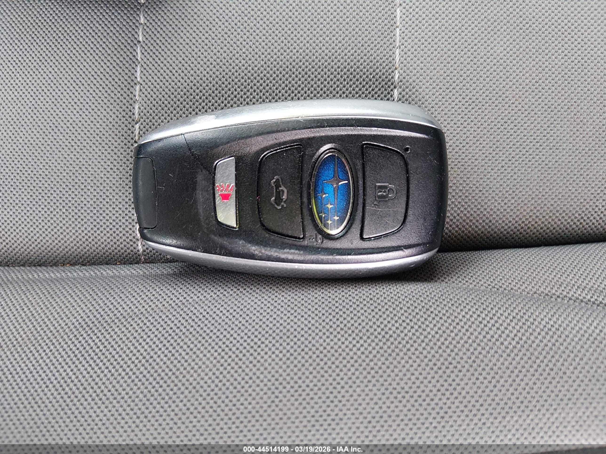 SUBARU LEGACY image 11