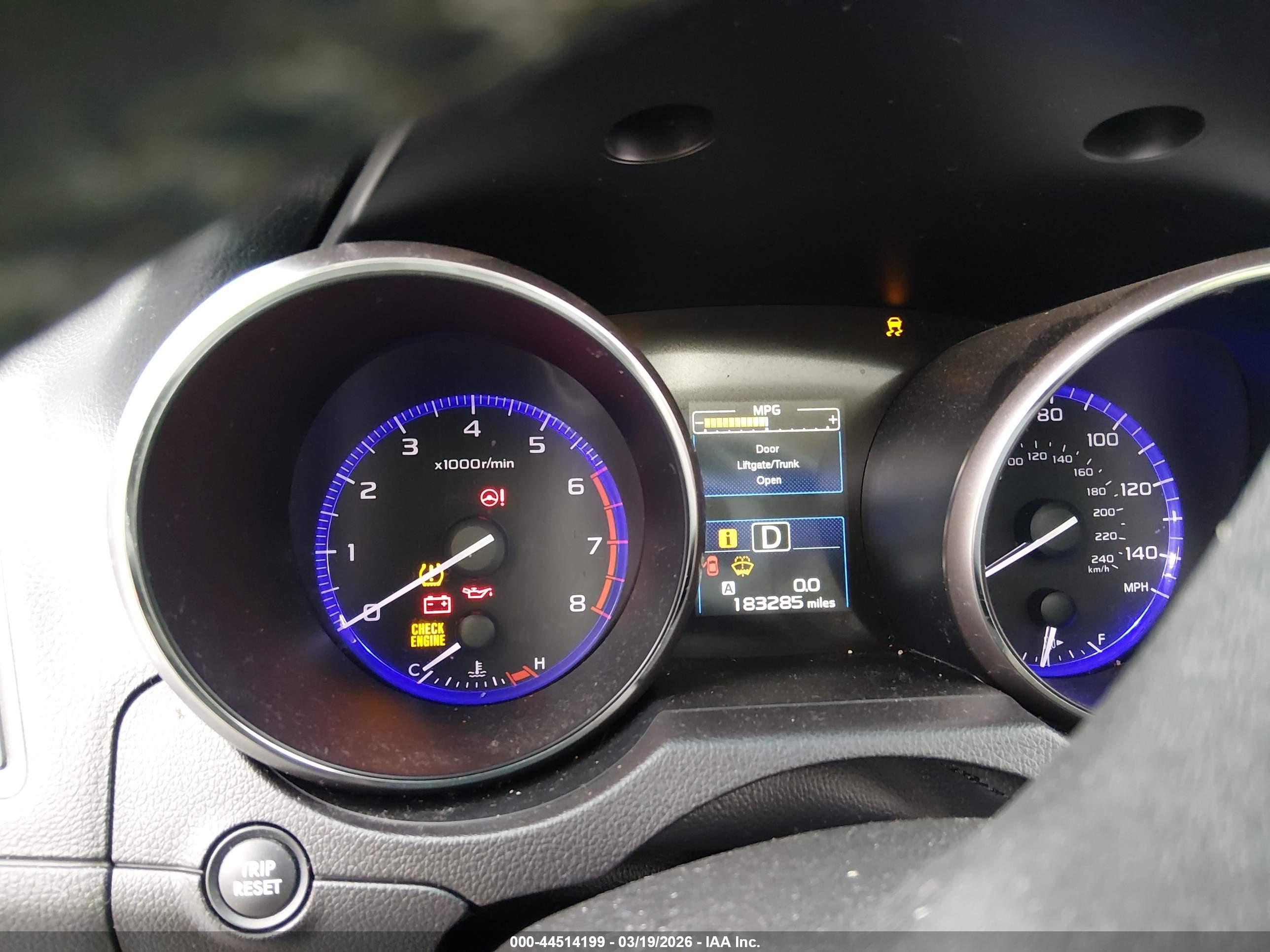 SUBARU LEGACY image 7