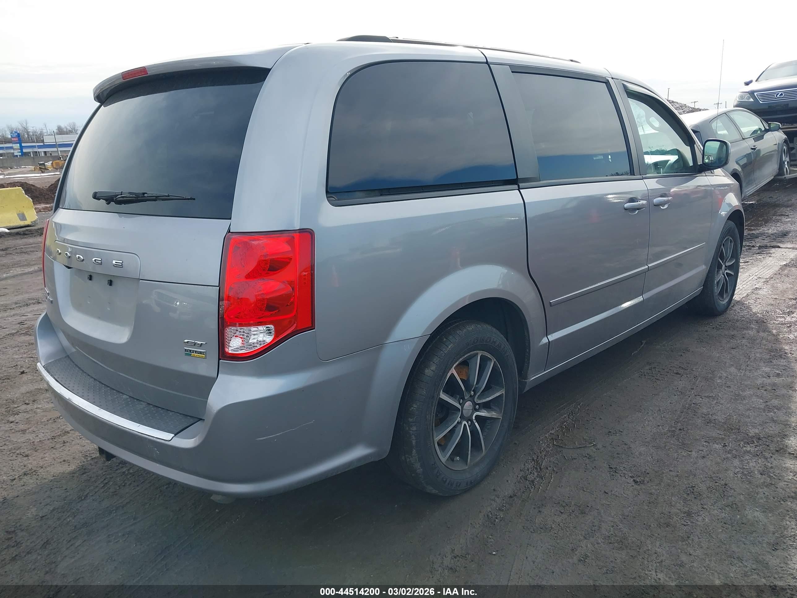 DODGE GRAND image 4