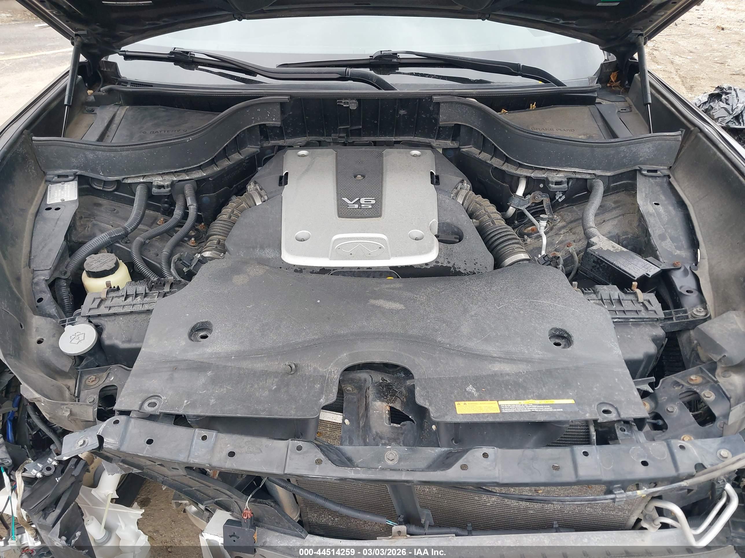 INFINITI FX35 image 10