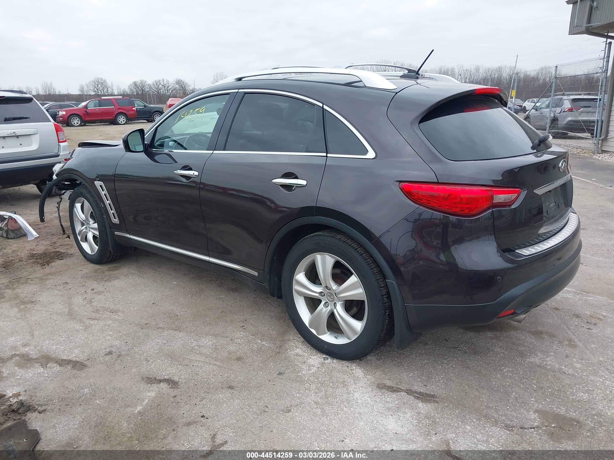 INFINITI FX35 image 3