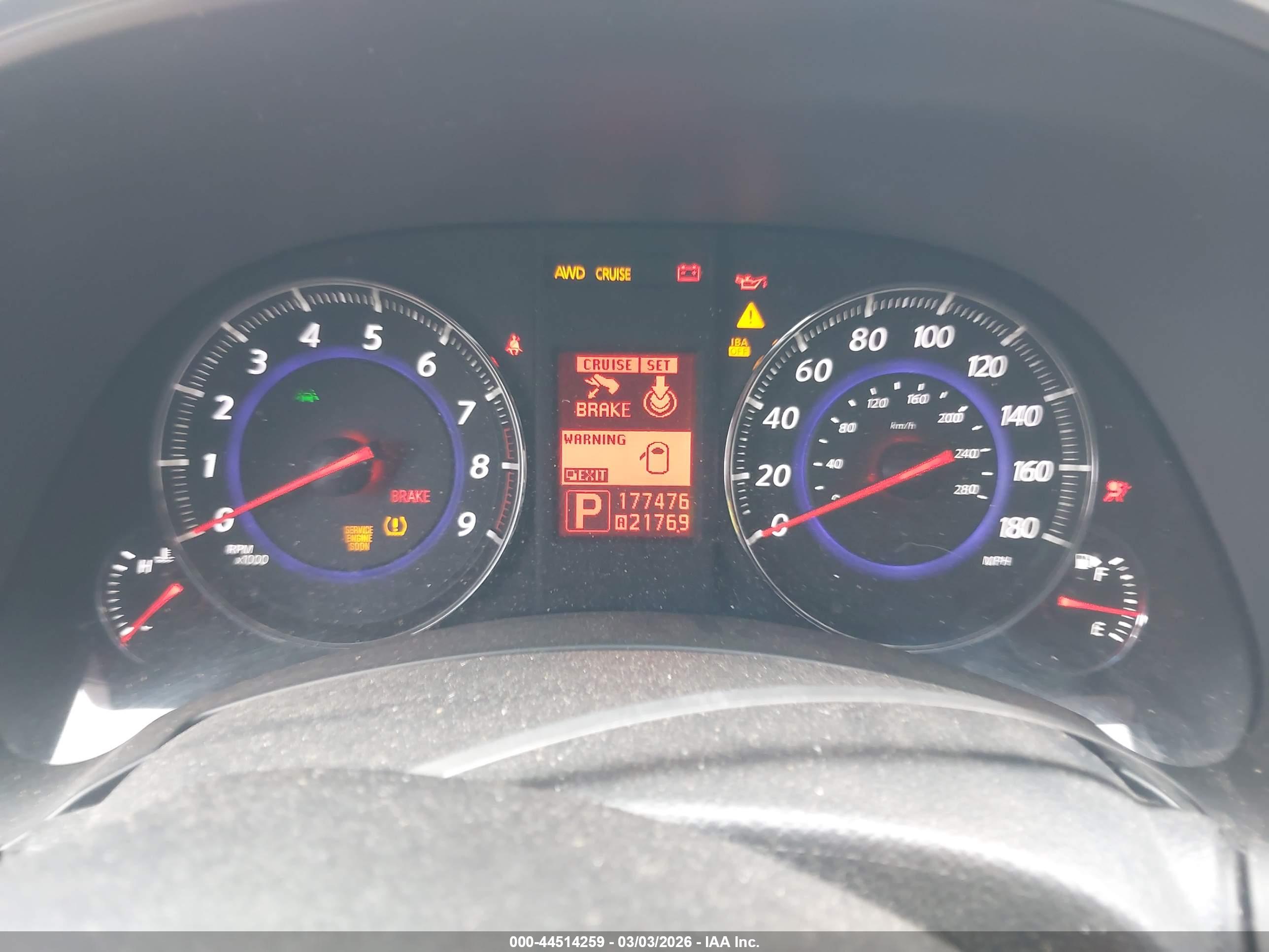 INFINITI FX35 image 7
