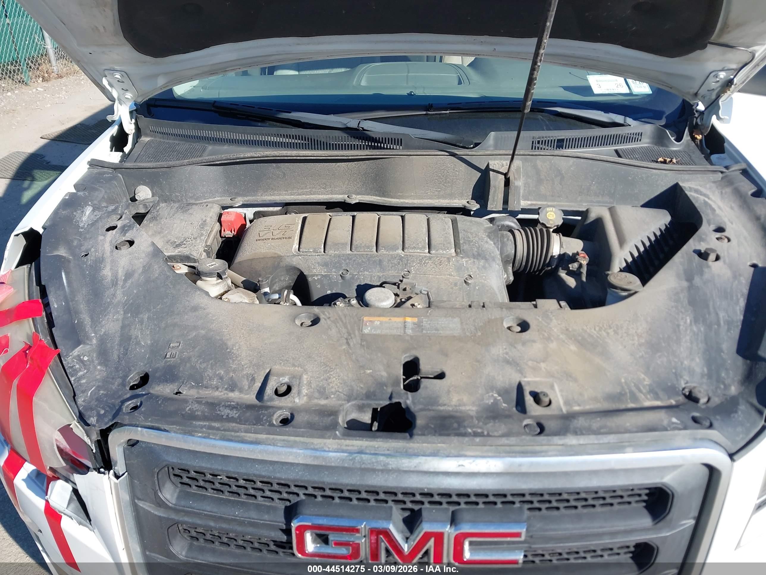 GMC ACADIA image 10