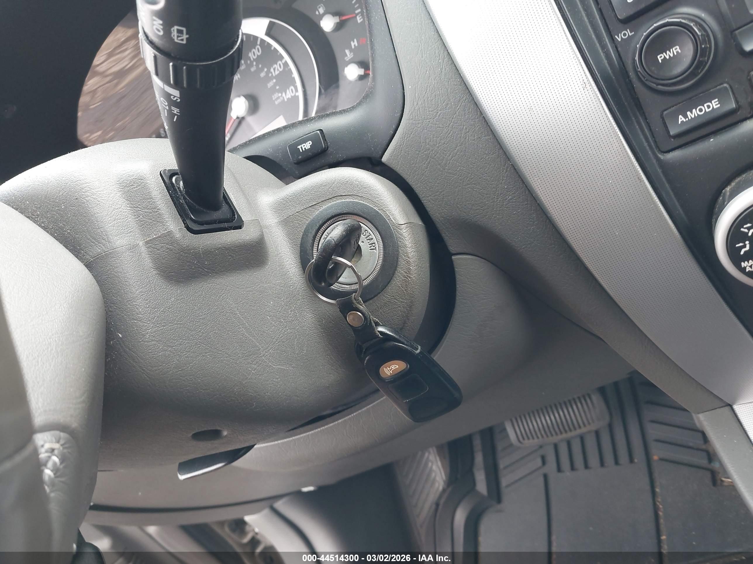 HYUNDAI TUCSON image 11