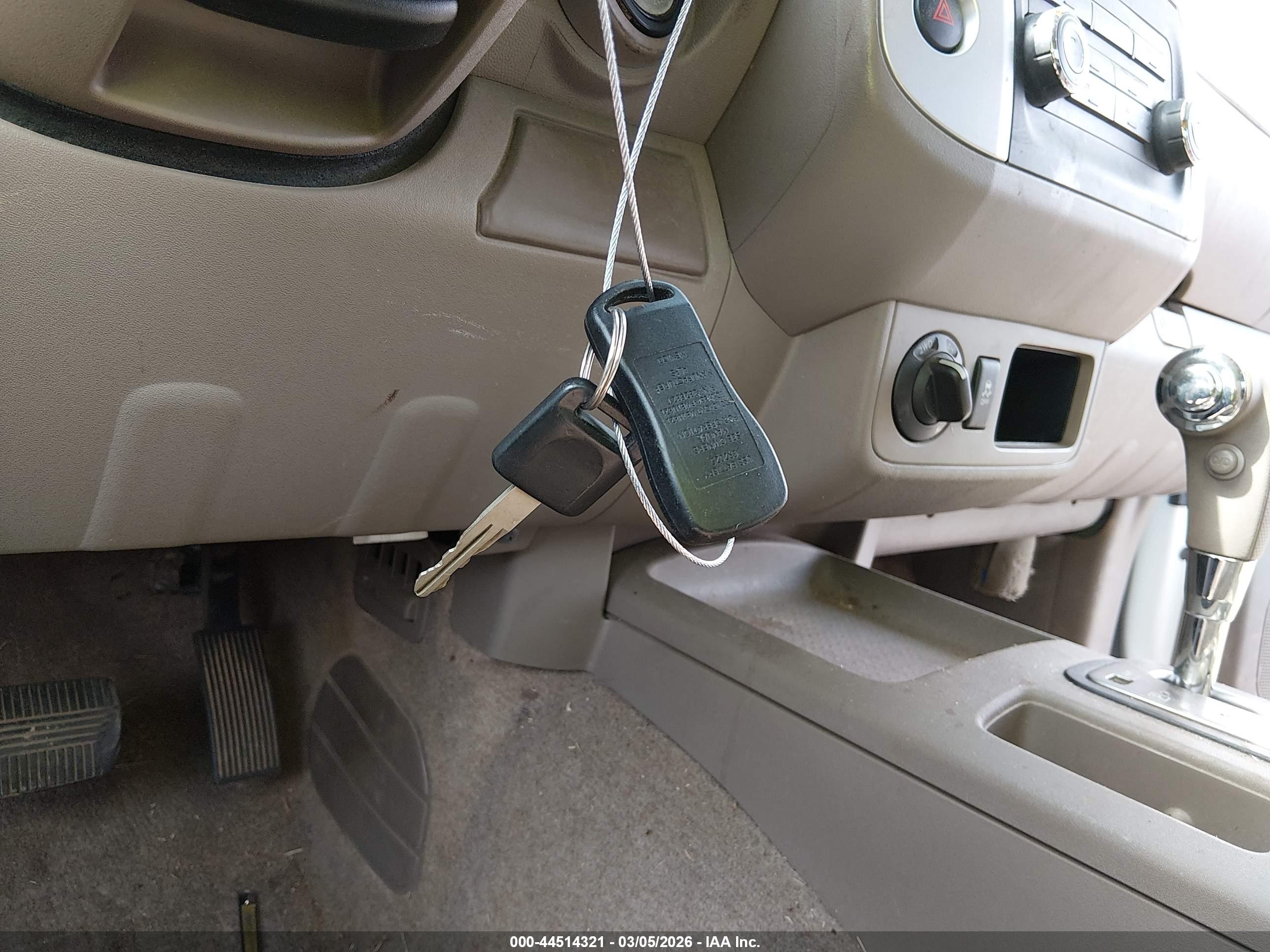 NISSAN FRONTIER image 11