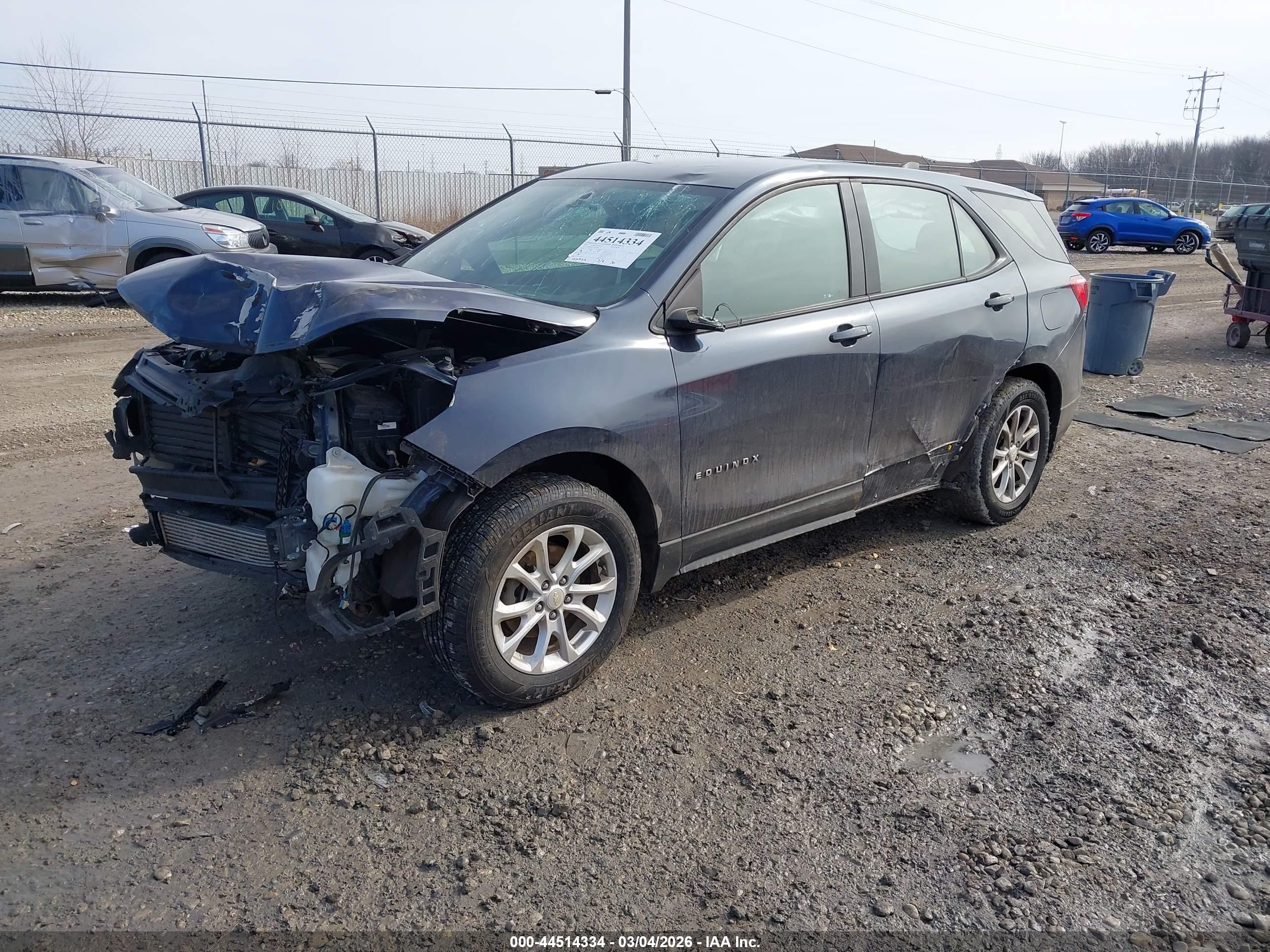 CHEVROLET EQUINOX image 2