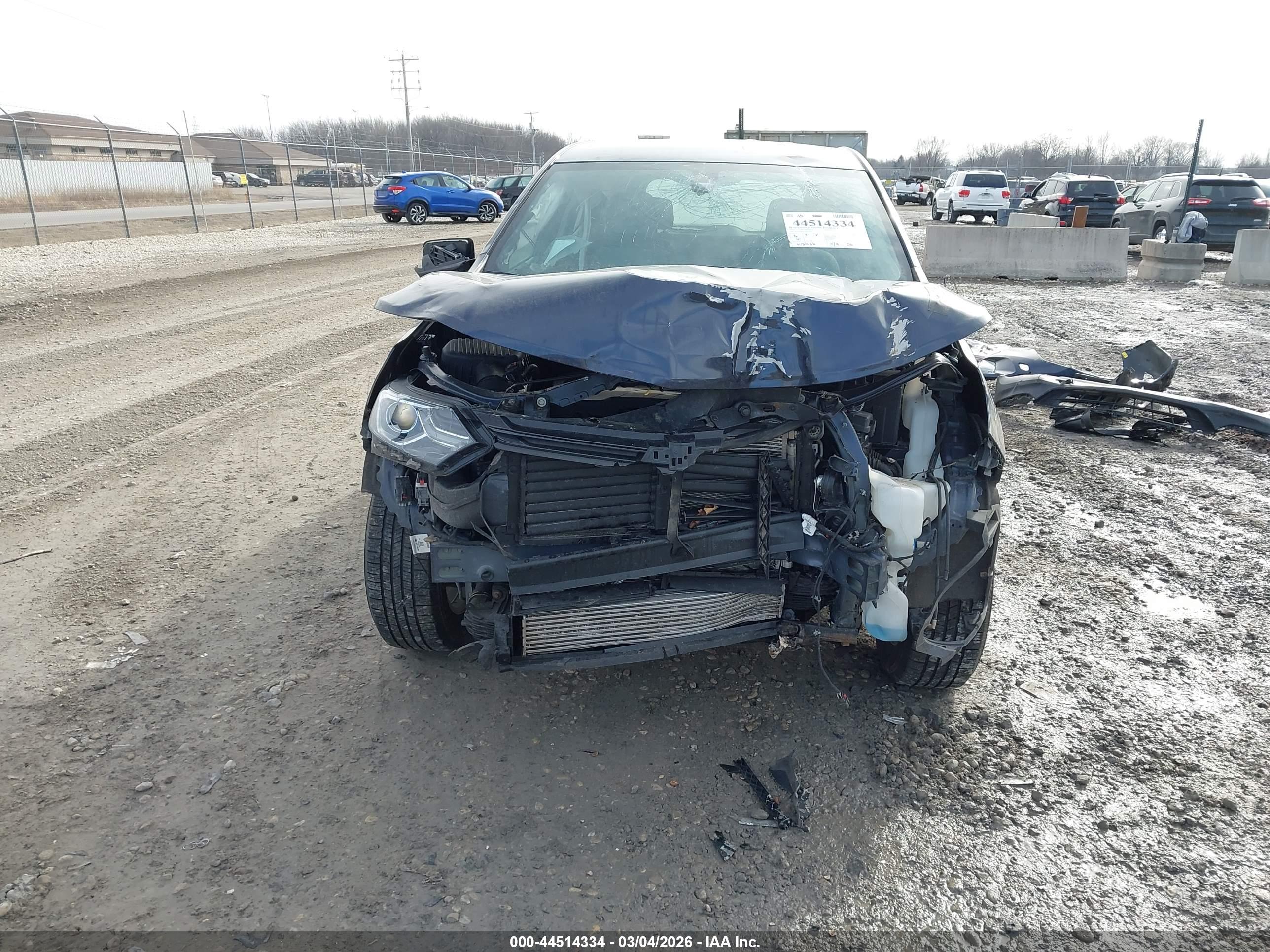 CHEVROLET EQUINOX image 6