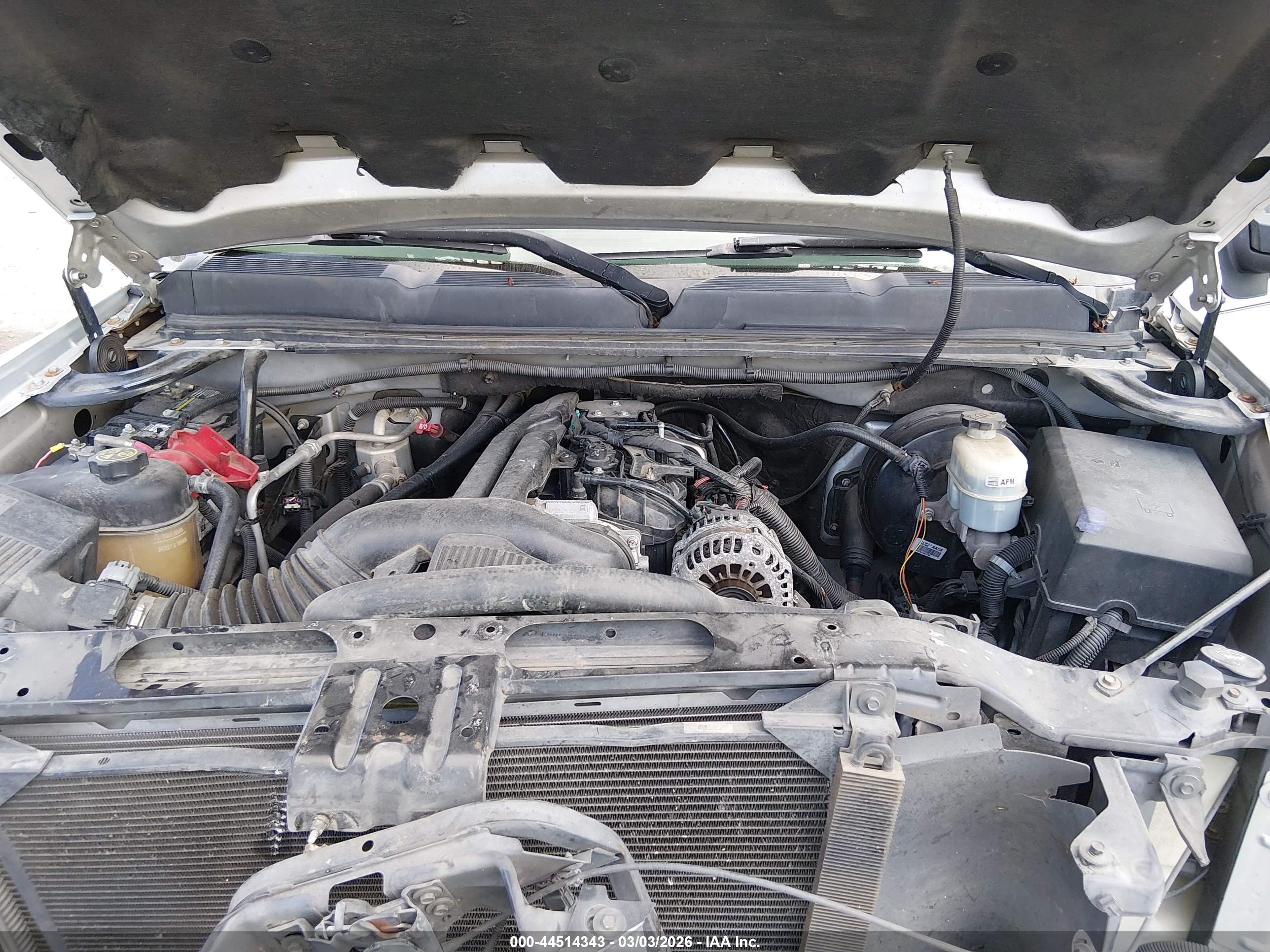 CHEVROLET SILVERADO image 10