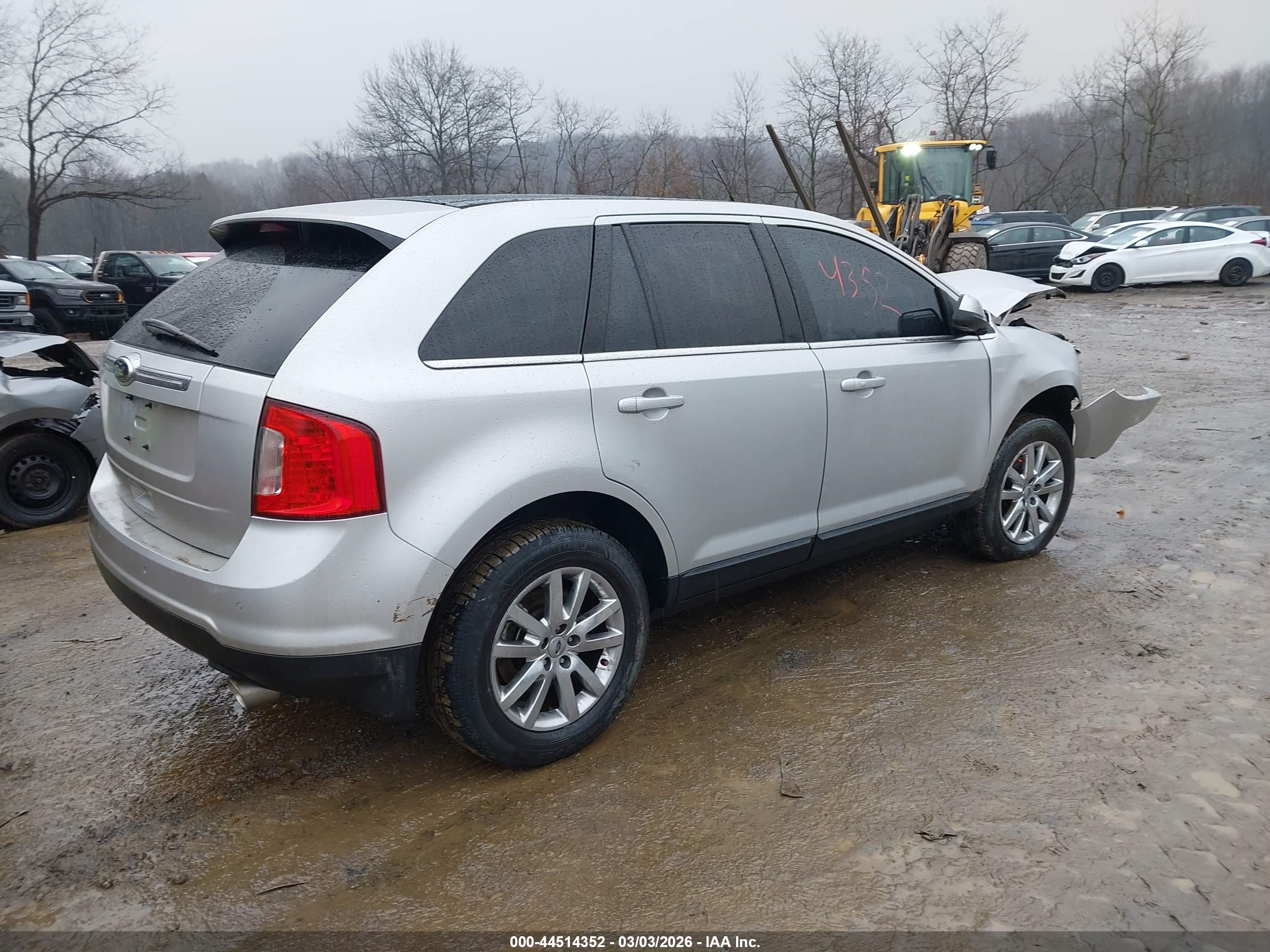 FORD EDGE image 4