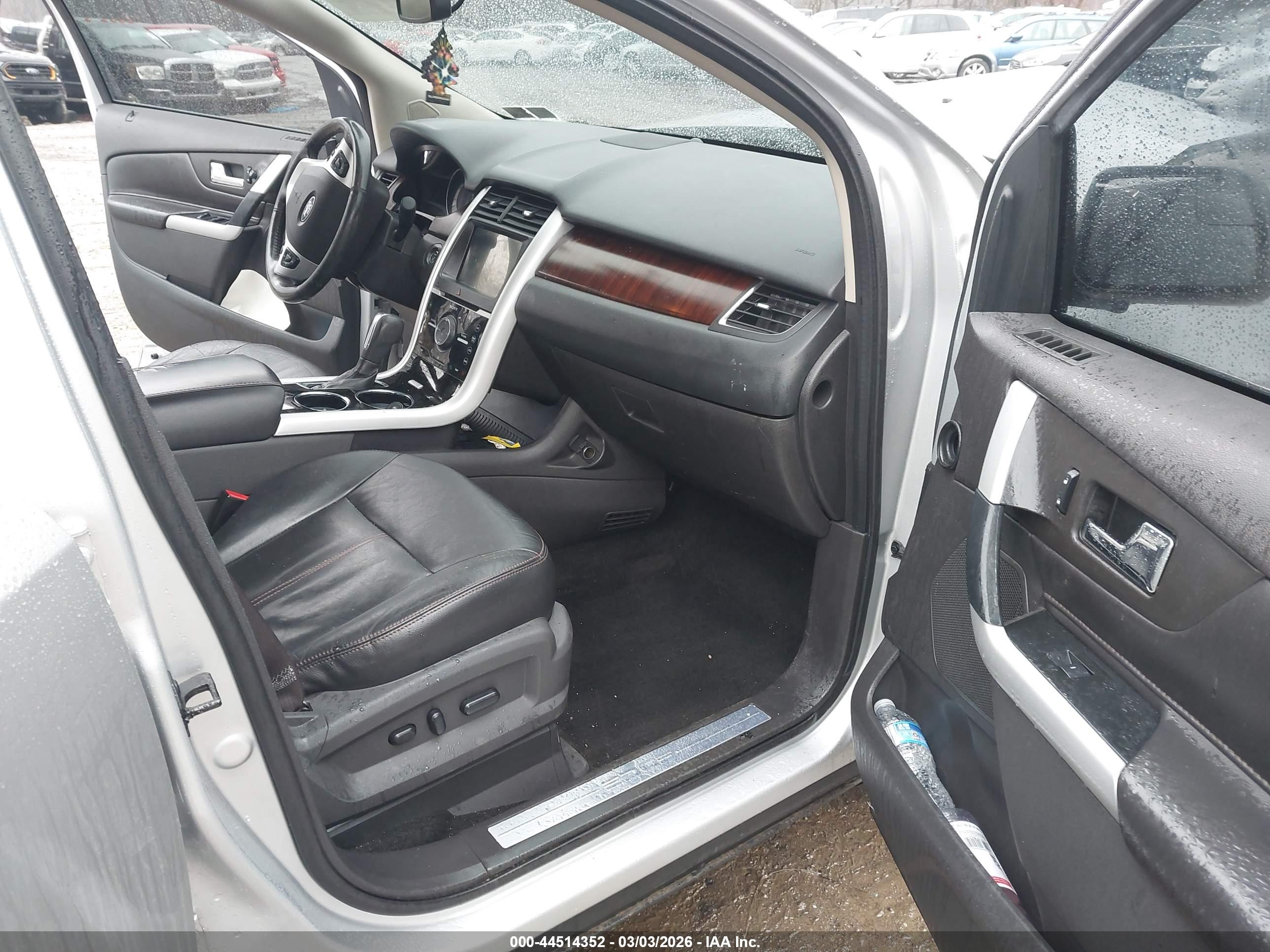 FORD EDGE image 5