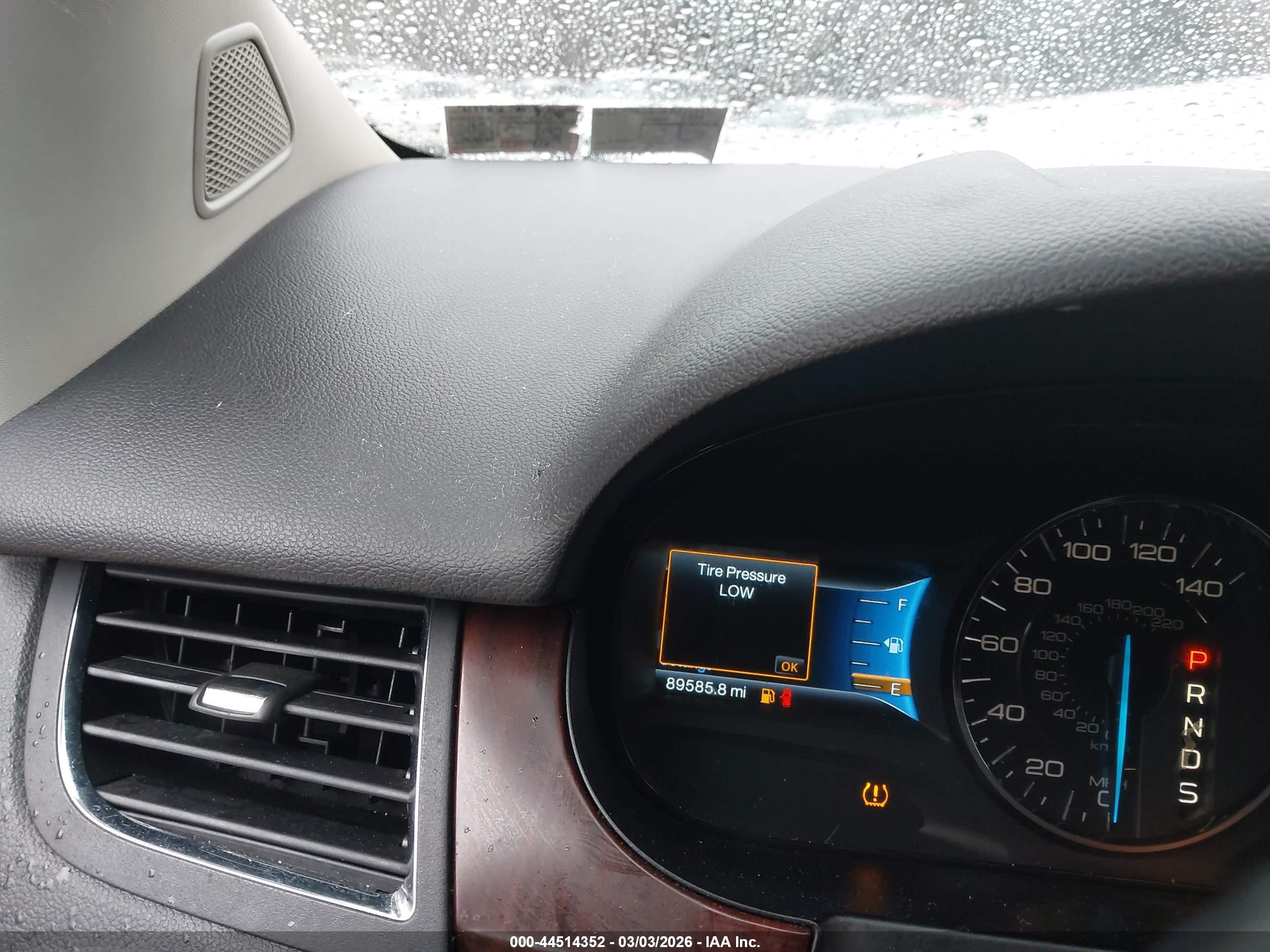 FORD EDGE image 7
