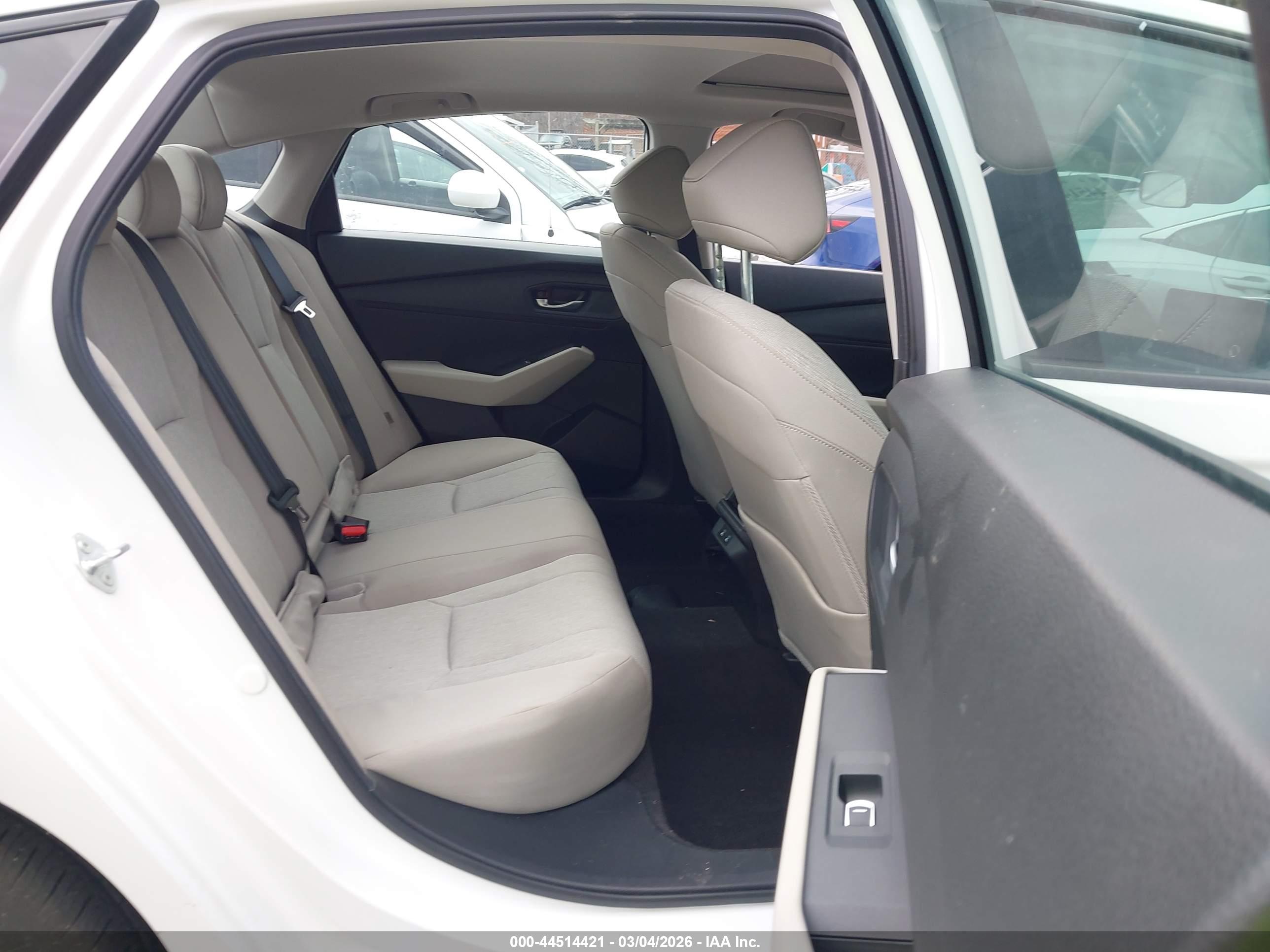 HONDA ACCORD image 8