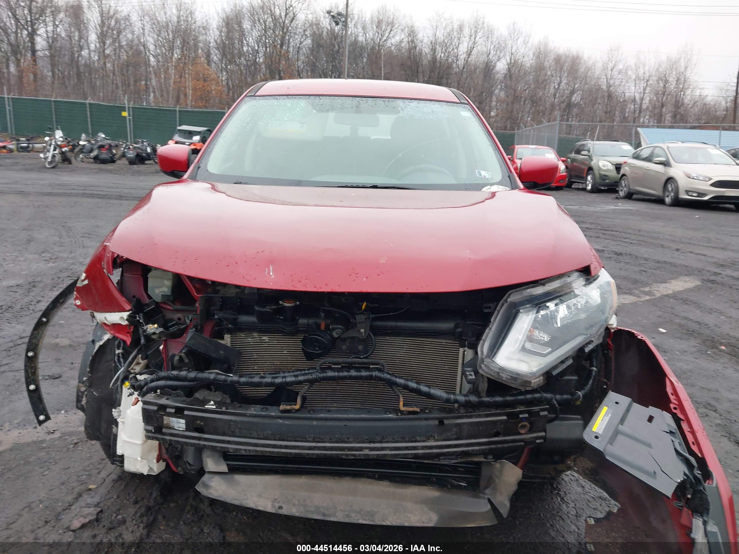 NISSAN ROGUE image 6
