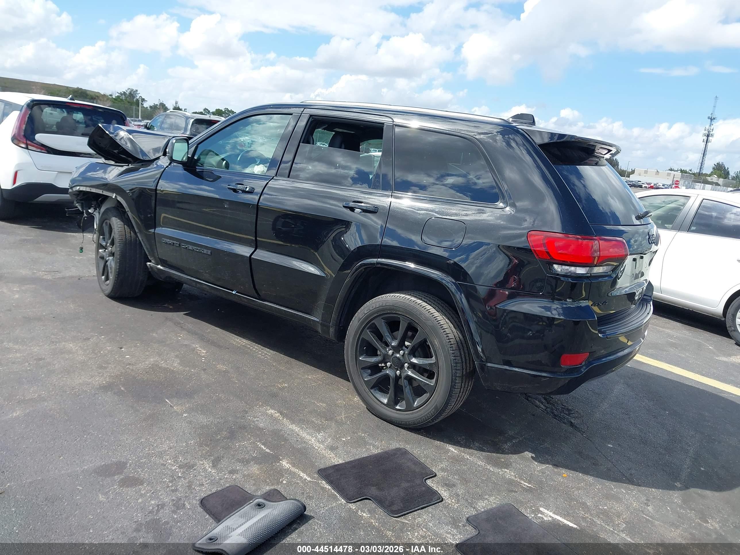 JEEP GRAND image 3