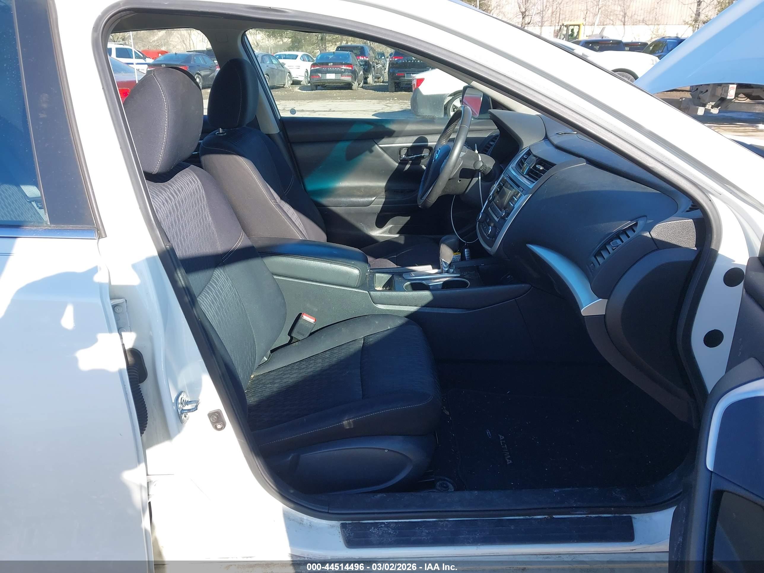 NISSAN ALTIMA image 5