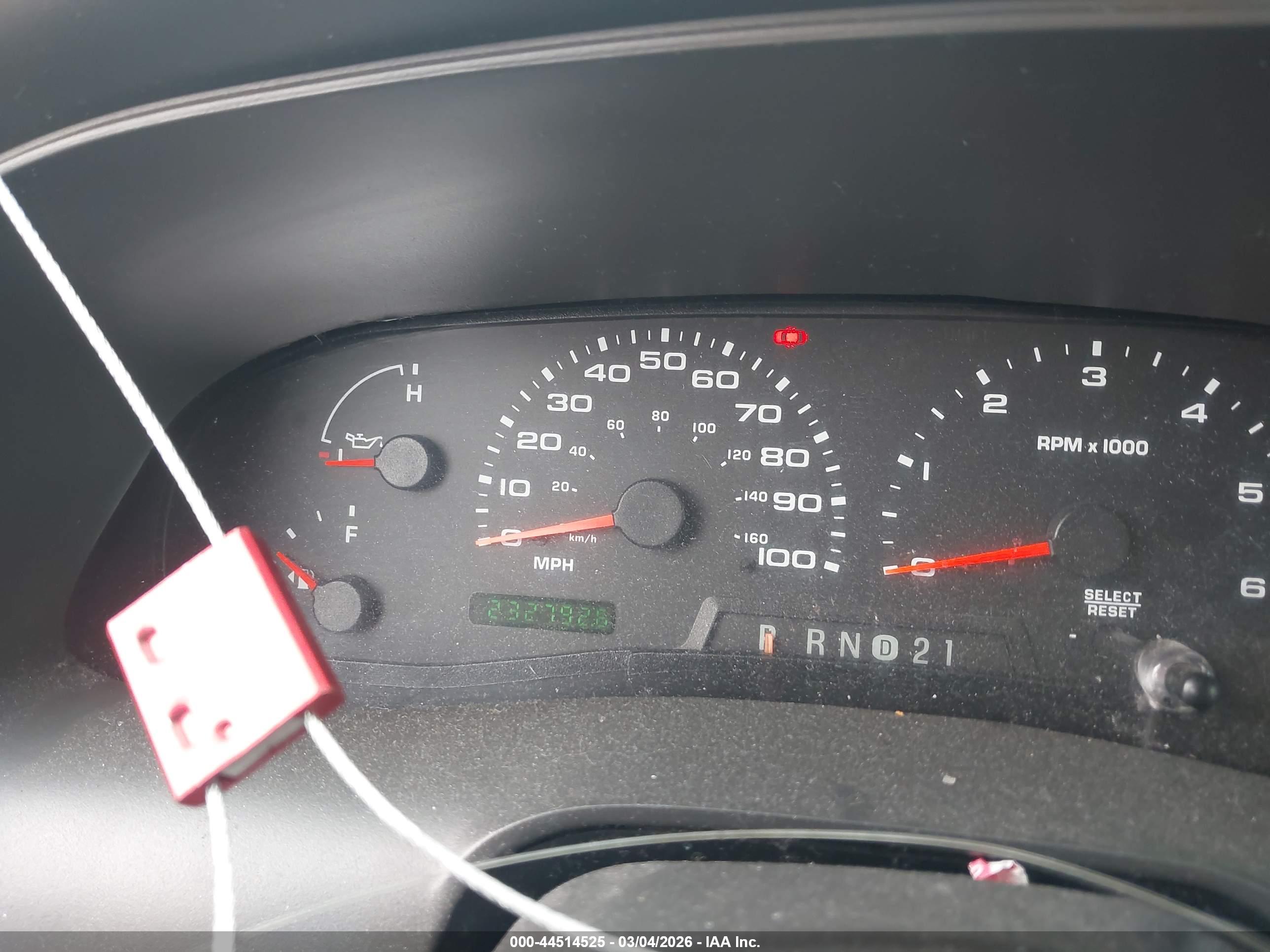 FORD EXCURSION image 7