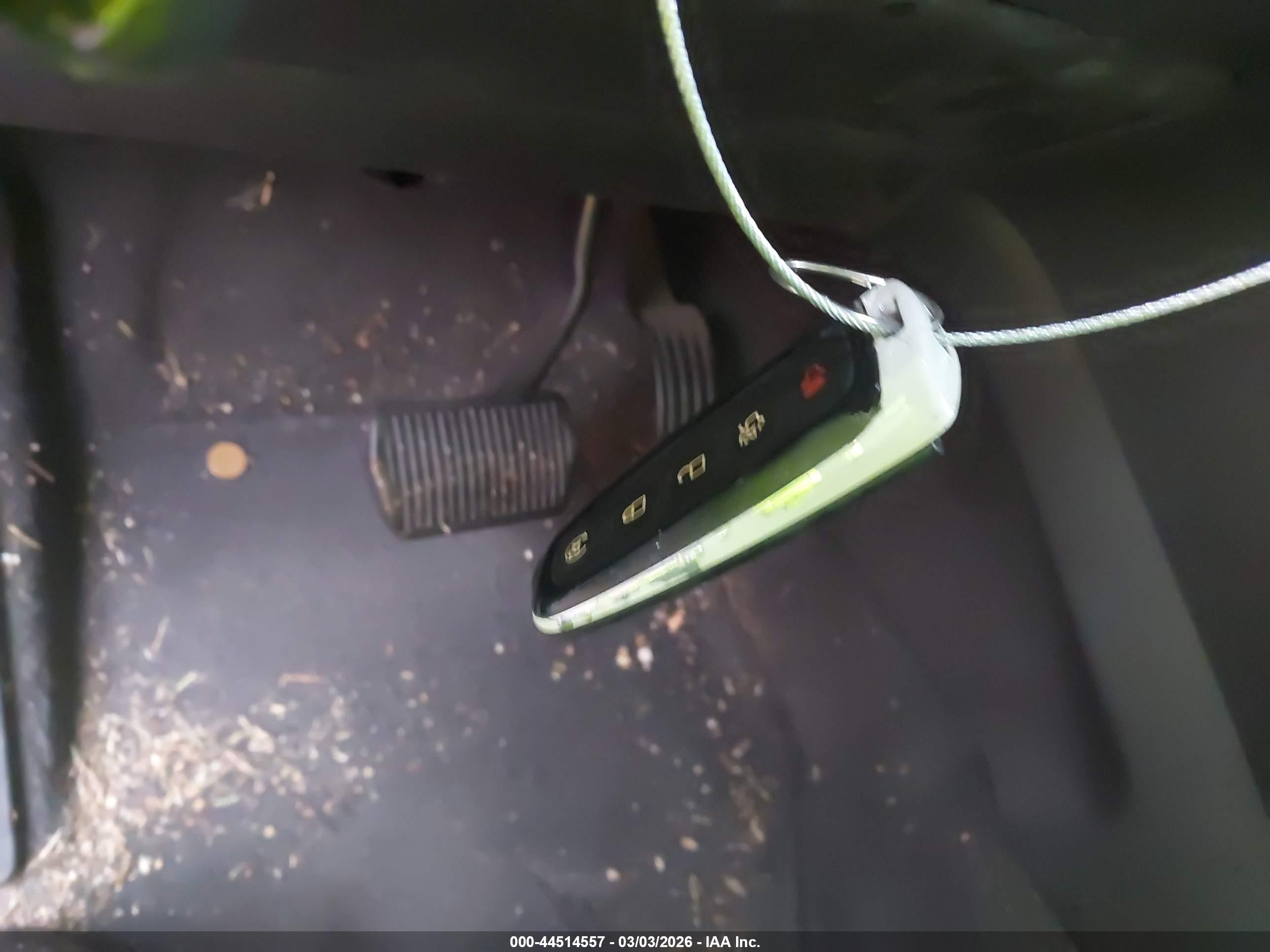 FORD ESCAPE image 11