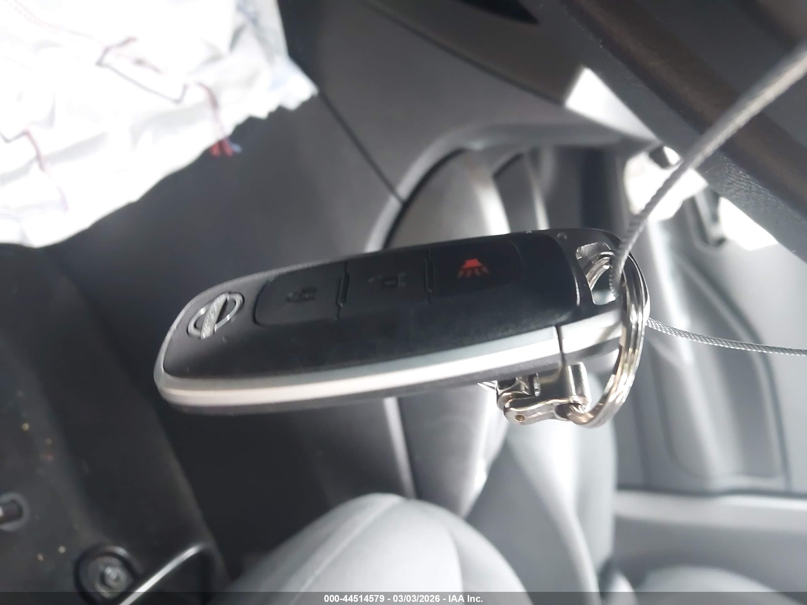 NISSAN KICKS image 11